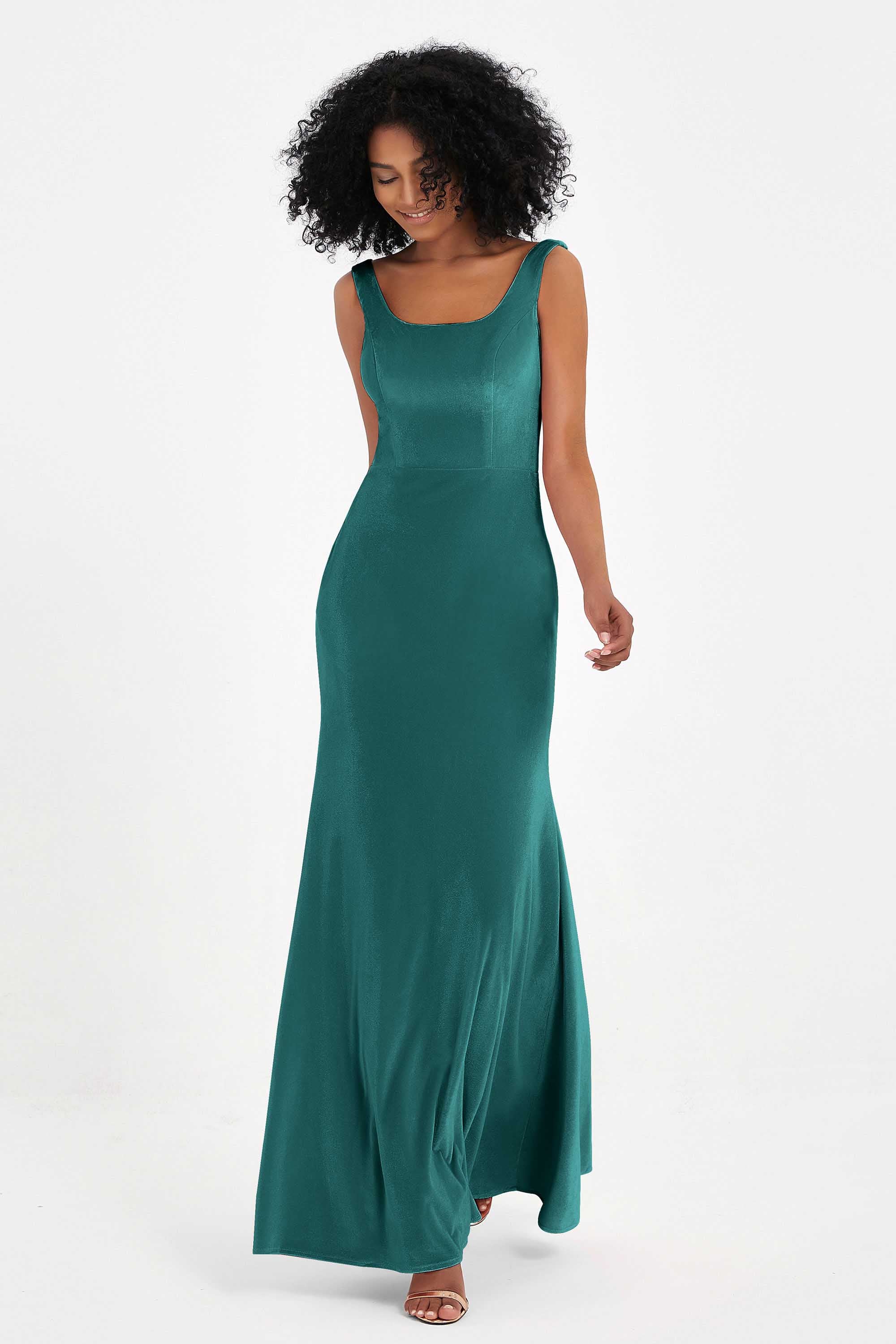 Scoop Sleeveless Velvet Long Formal Evening Dresses Sheath Bridesmaid Prom Party Gowns