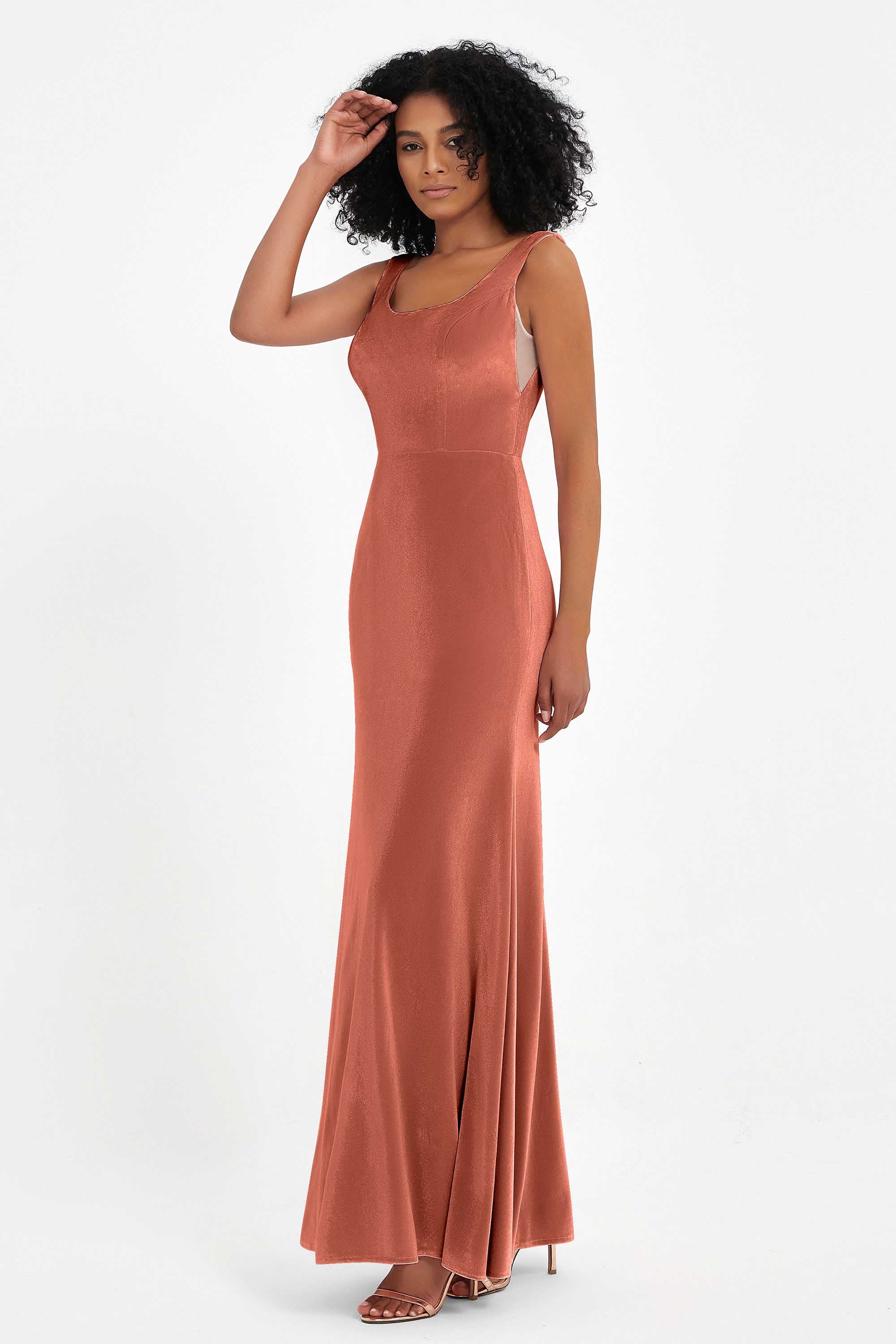 Scoop Sleeveless Velvet Long Formal Evening Dresses Sheath Bridesmaid Prom Party Gowns