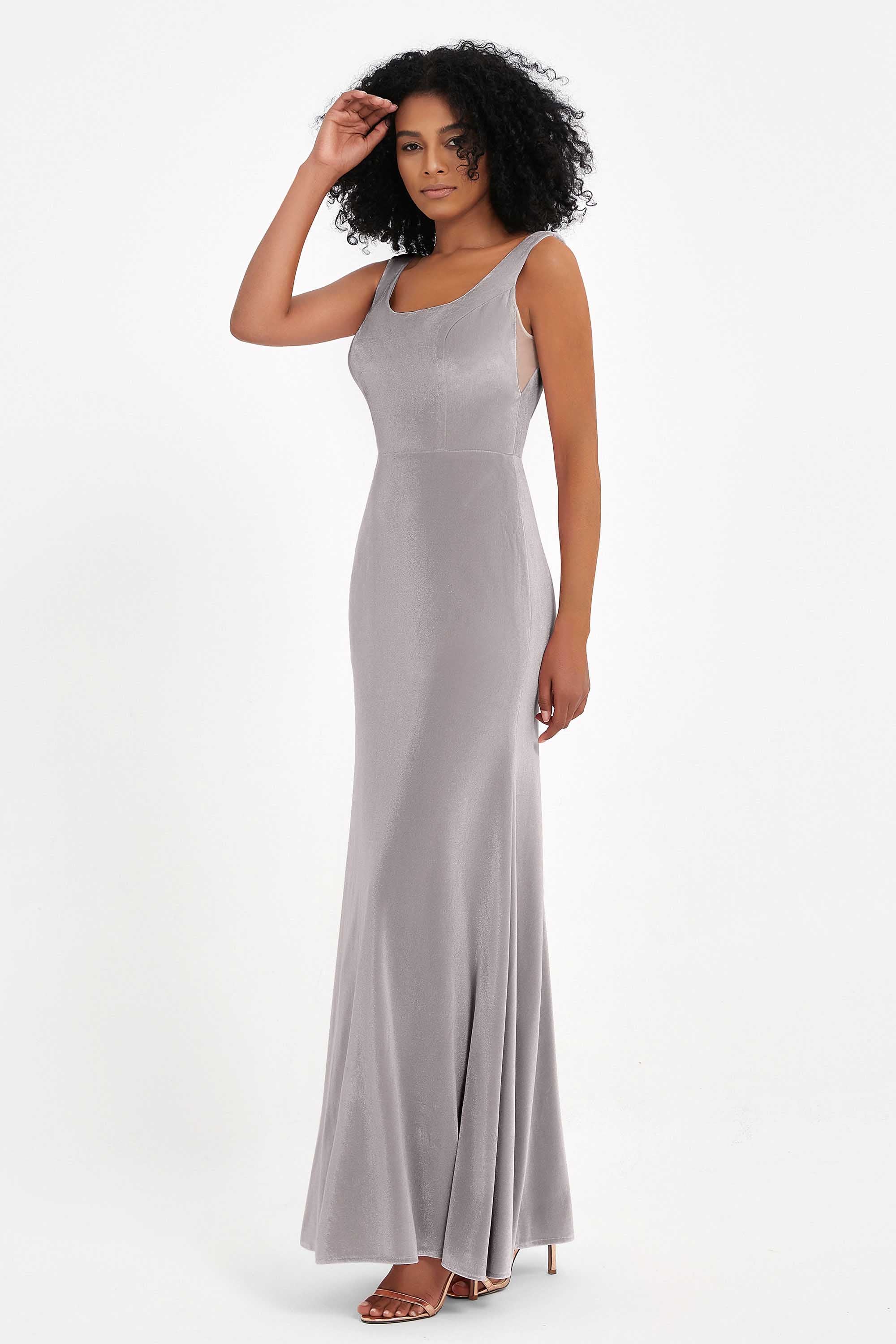 Scoop Sleeveless Velvet Long Formal Evening Dresses Sheath Bridesmaid Prom Party Gowns