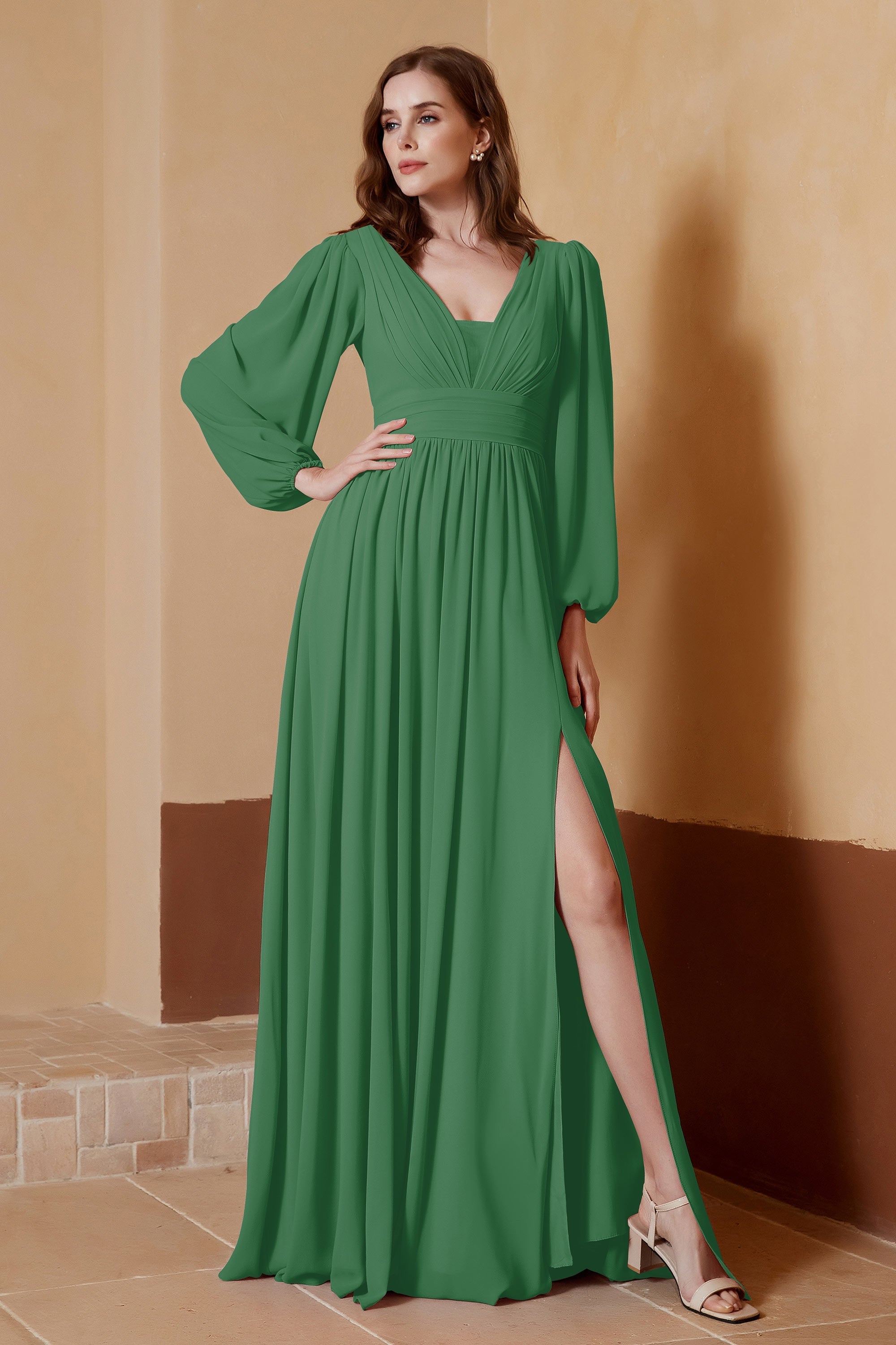 Plunging V Neck Formal Evening Dresses with Long Sleeves Mother of the Bride Dress Gowns