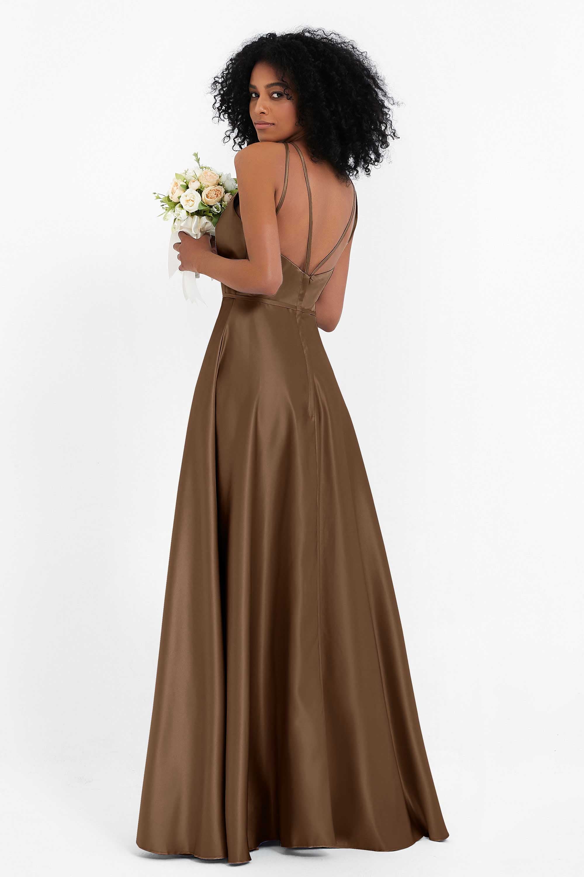 Simple Satin Halter Bridesmaid Dress Sleeveless Ruched Formal Evening Dresses Gowns