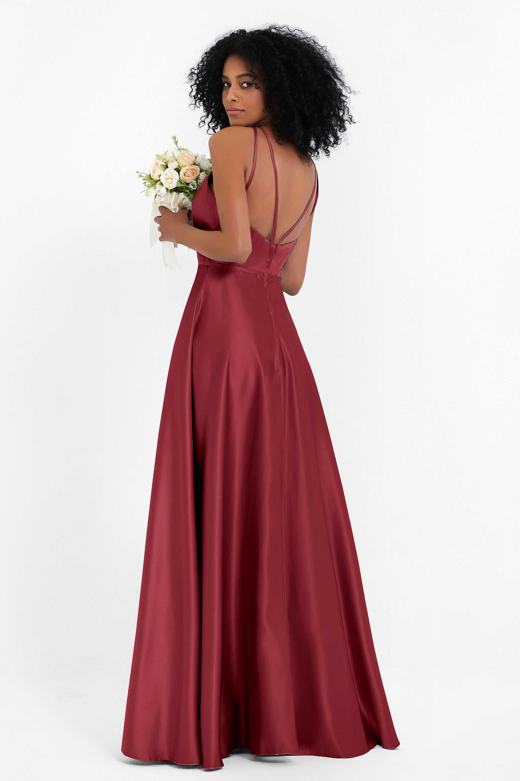 Simple Satin Halter Bridesmaid Dress Sleeveless Ruched Formal Evening Dresses Gowns