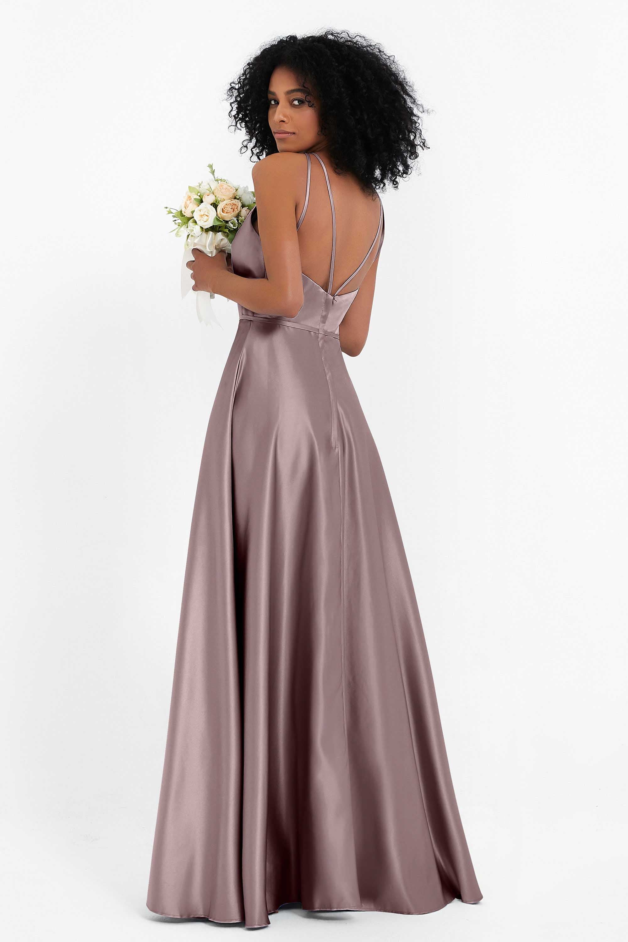 Simple Satin Halter Bridesmaid Dress Sleeveless Ruched Formal Evening Dresses Gowns