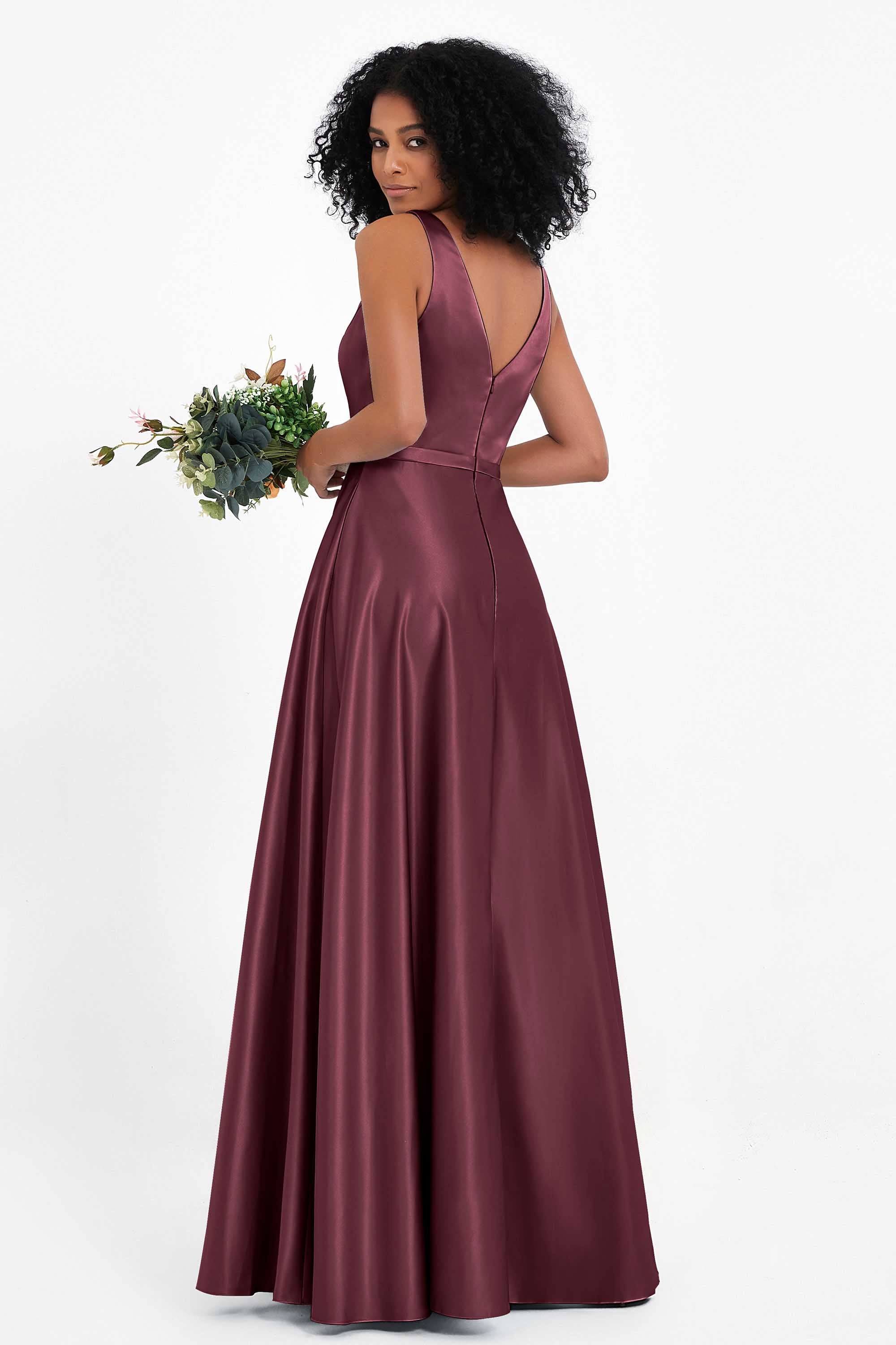 A Line Satin V Neckline Bridesmaid Dress Ruched Formal Evening Prom Dresses Gowns