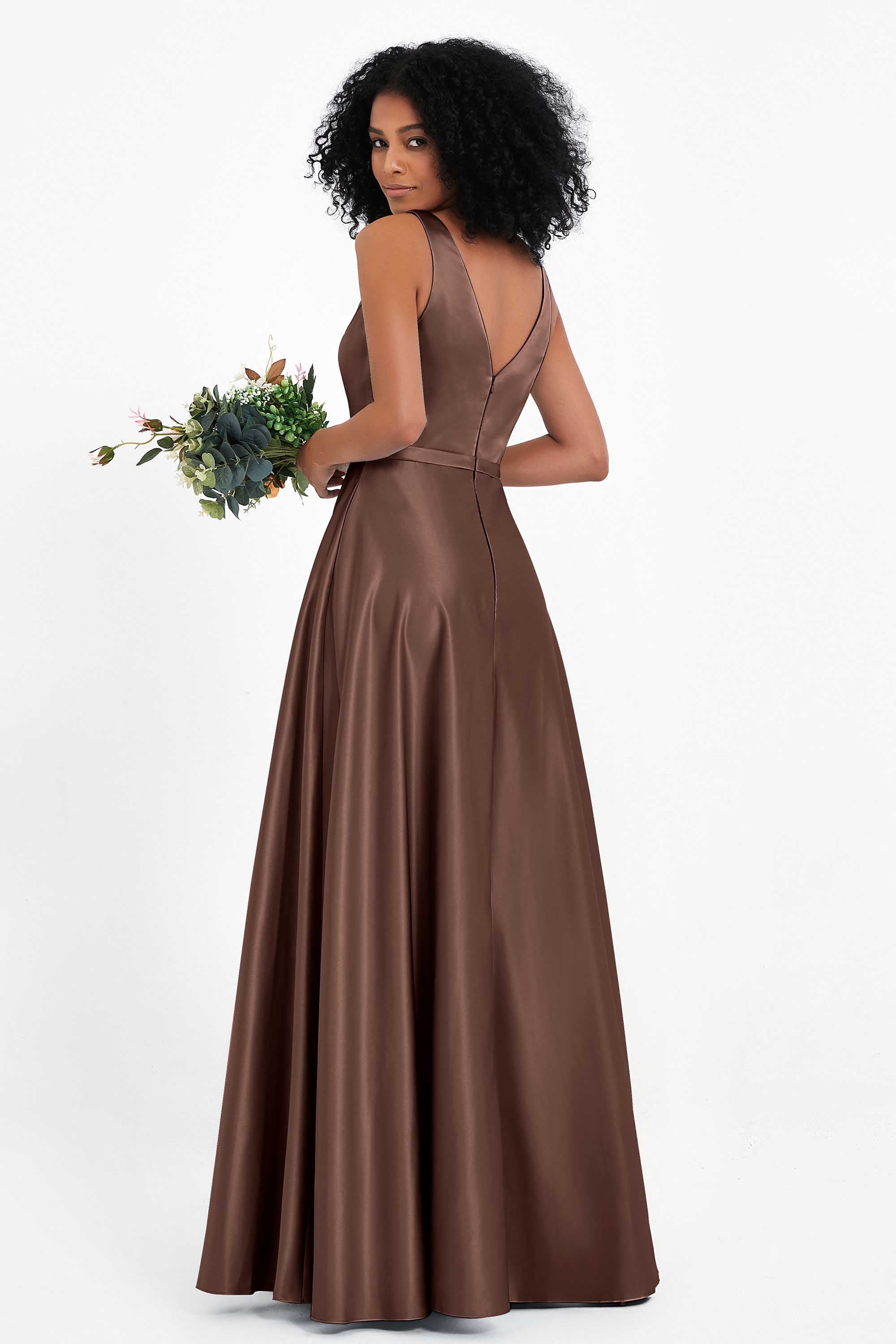 A Line Satin V Neckline Bridesmaid Dress Ruched Formal Evening Prom Dresses Gowns