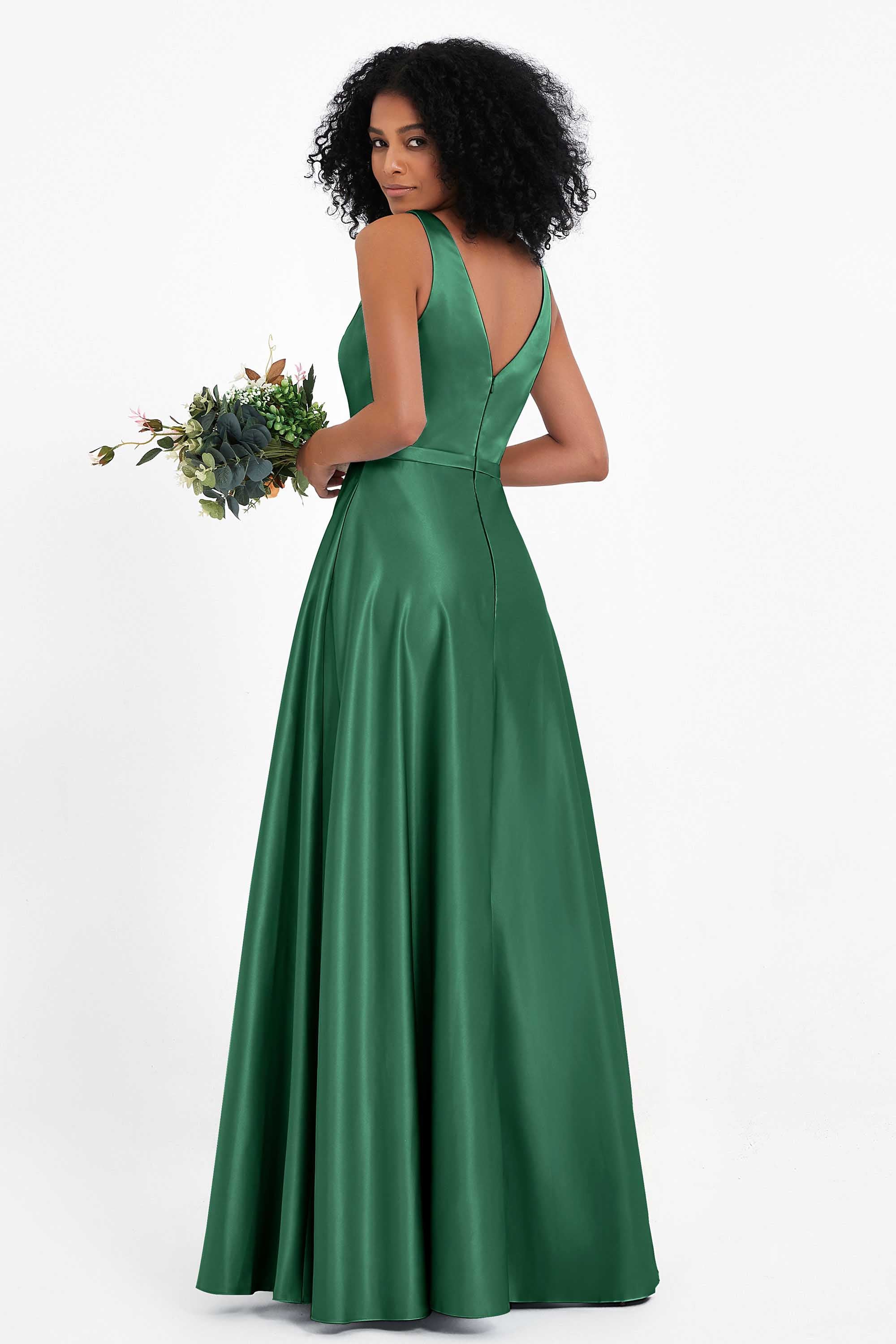 A Line Satin V Neckline Bridesmaid Dress Ruched Formal Evening Prom Dresses Gowns