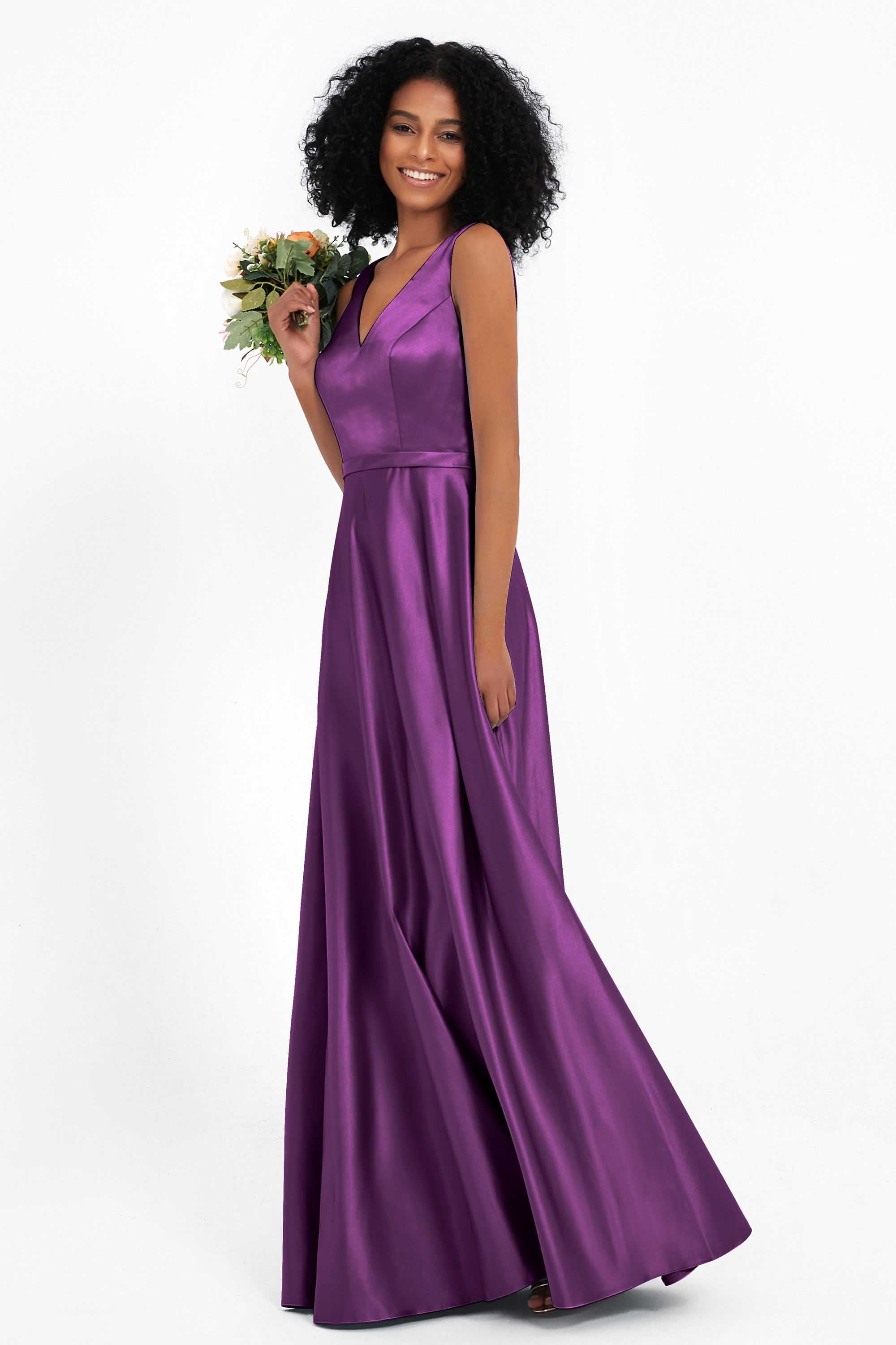 A Line Satin V Neckline Bridesmaid Dress Ruched Formal Evening Prom Dresses Gowns