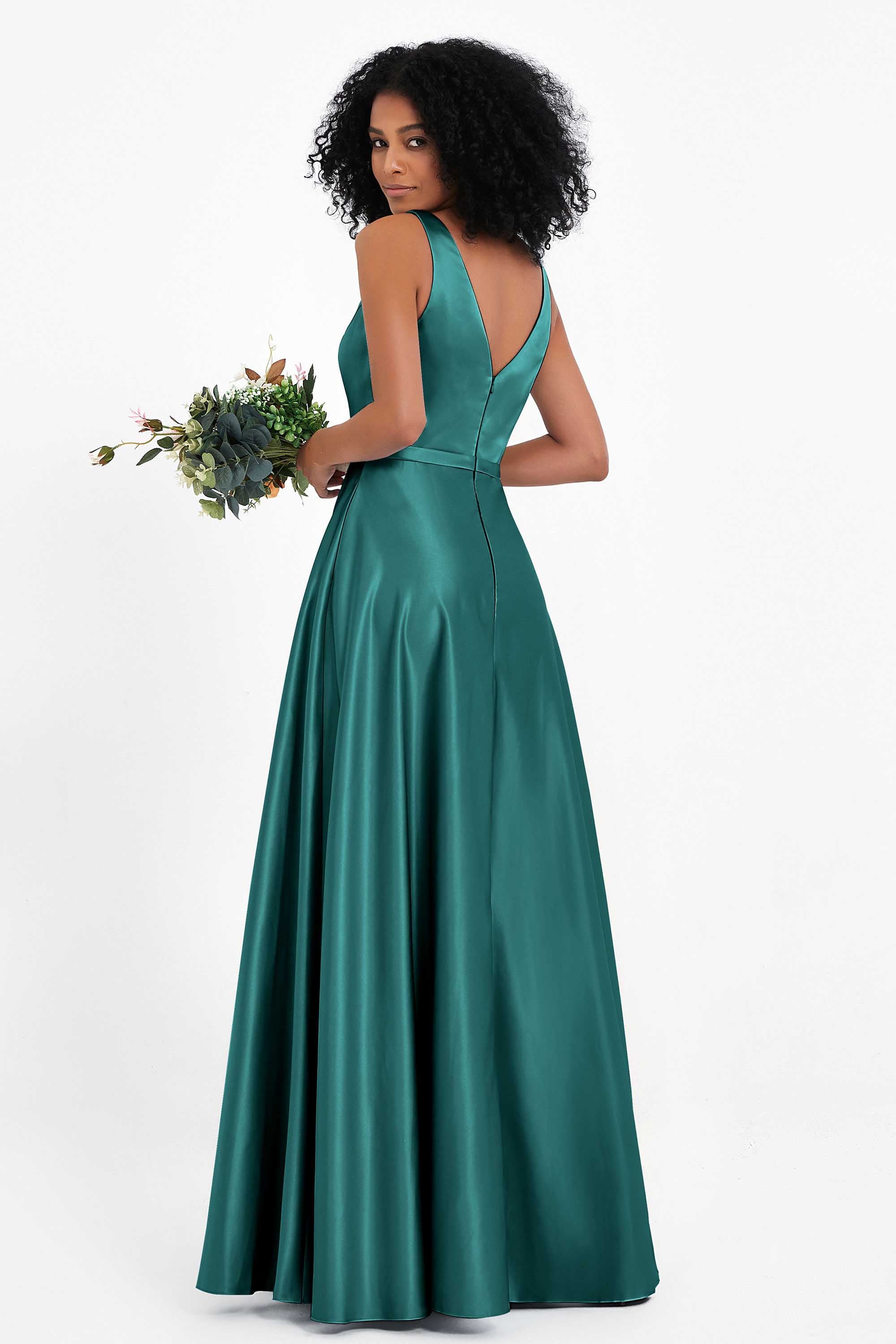 A Line Satin V Neckline Bridesmaid Dress Ruched Formal Evening Prom Dresses Gowns