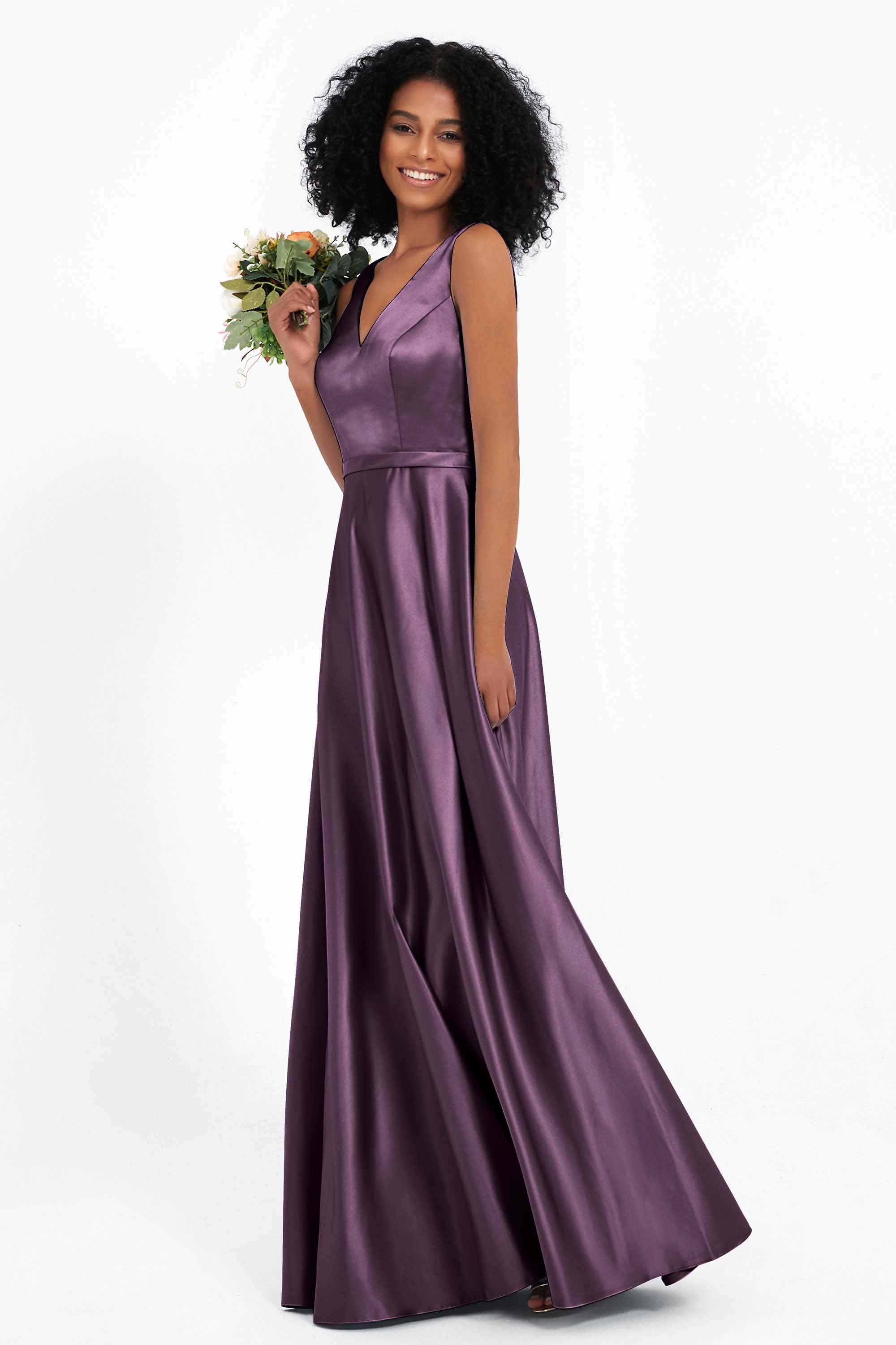 A Line Satin V Neckline Bridesmaid Dress Ruched Formal Evening Prom Dresses Gowns