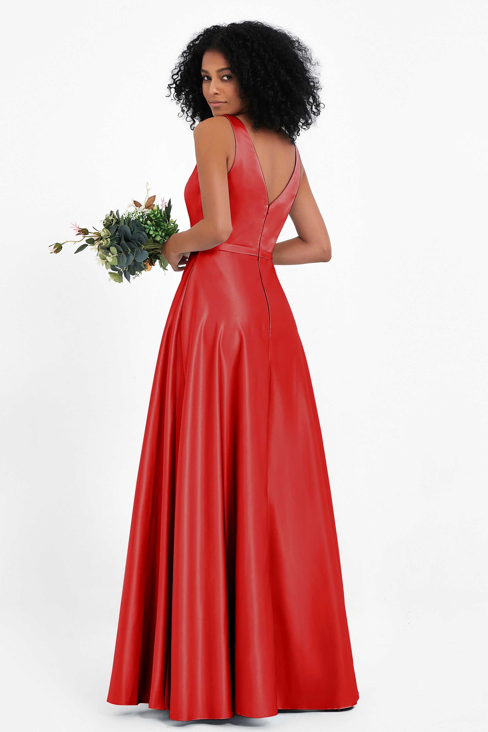 A Line Satin V Neckline Bridesmaid Dress Ruched Formal Evening Prom Dresses Gowns
