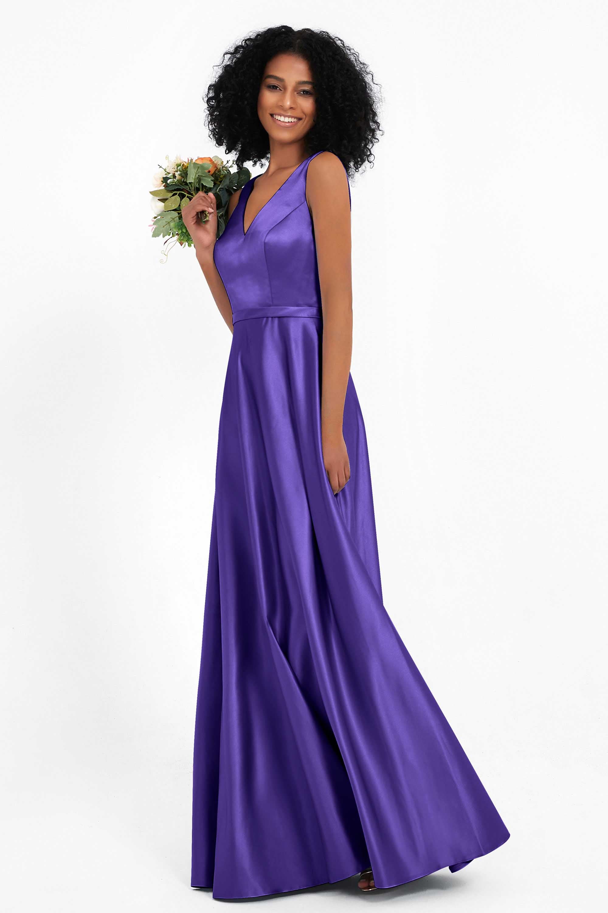 A Line Satin V Neckline Bridesmaid Dress Ruched Formal Evening Prom Dresses Gowns