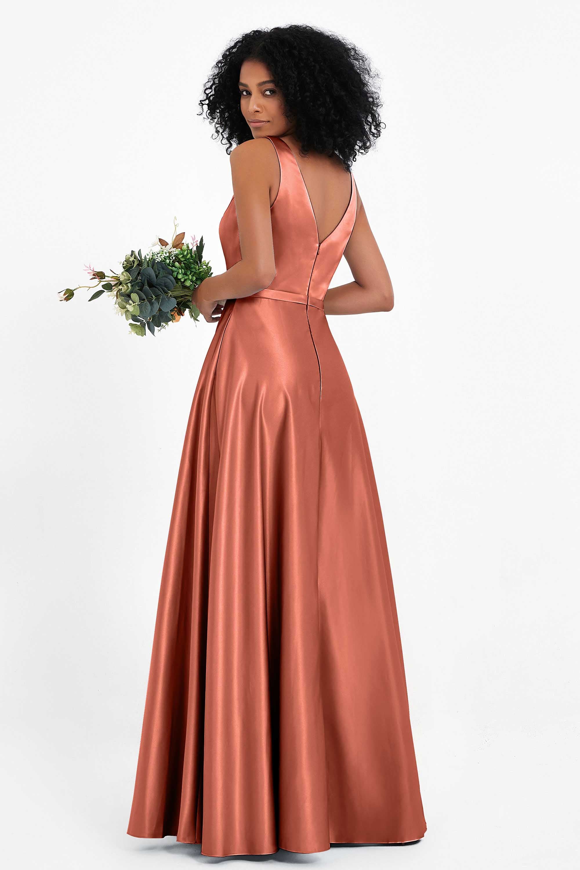 A Line Satin V Neckline Bridesmaid Dress Ruched Formal Evening Prom Dresses Gowns