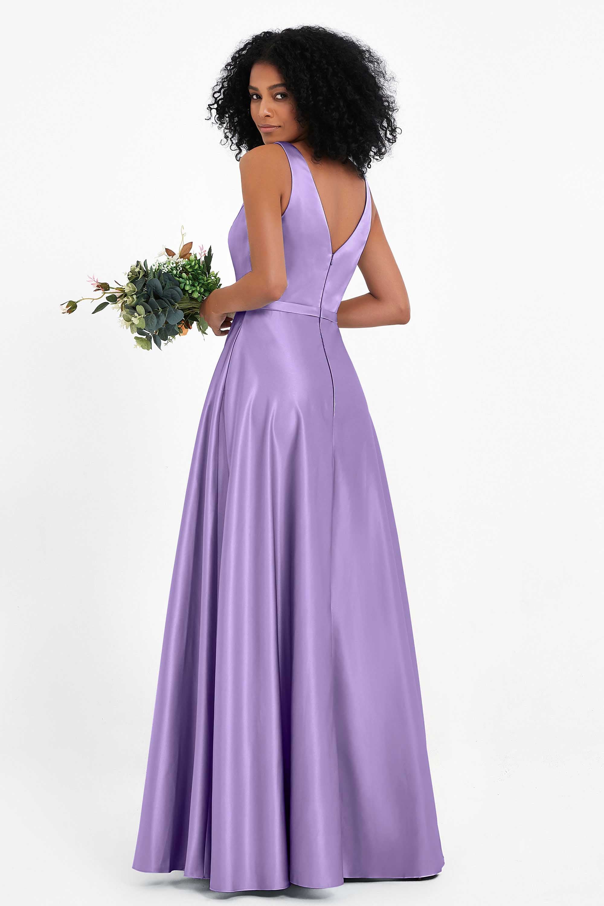 A Line Satin V Neckline Bridesmaid Dress Ruched Formal Evening Prom Dresses Gowns