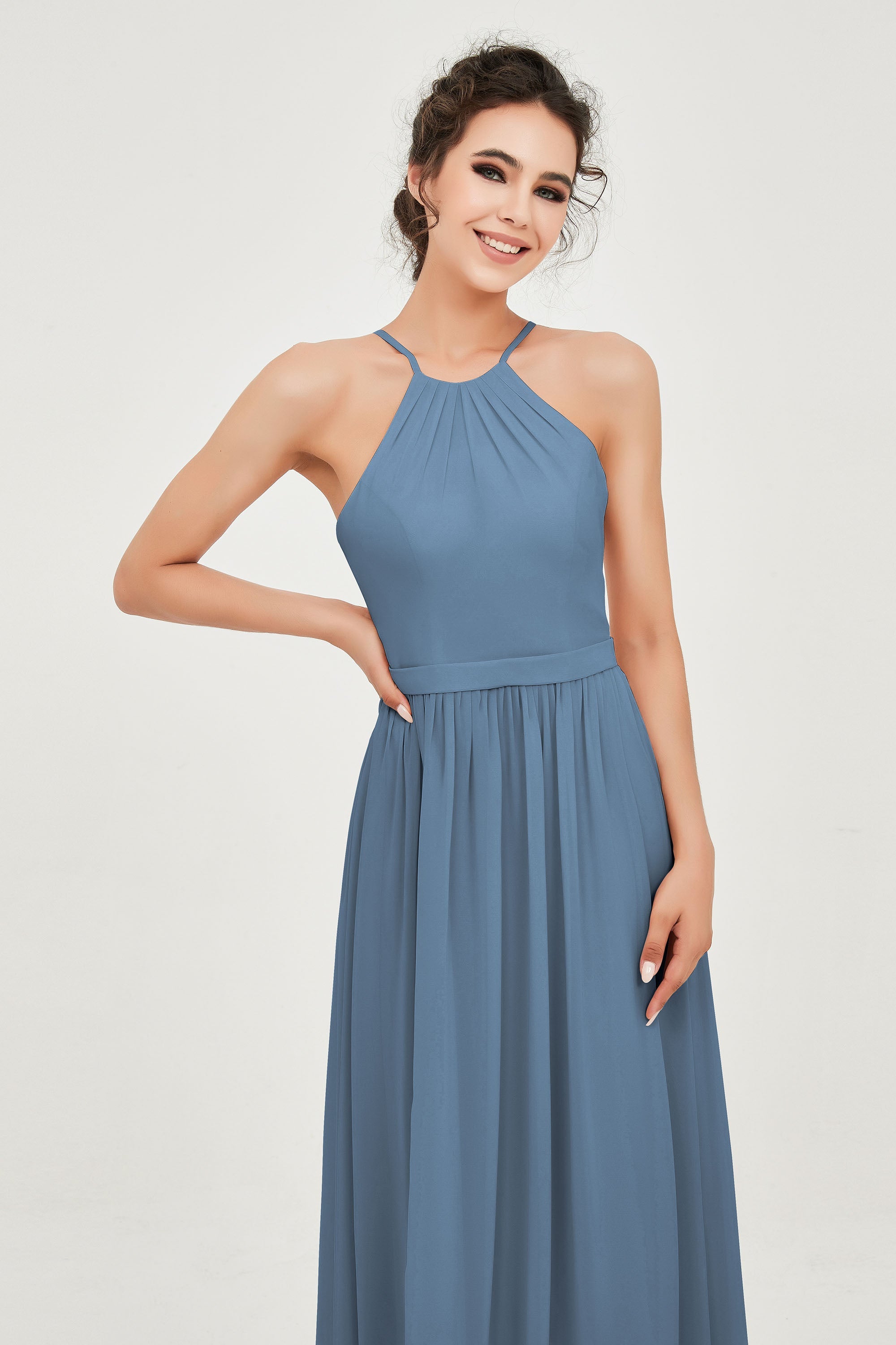 Halter Neck Elegant Bridesmaid Chiffon Dresses Sleeveless Formal Evening Dress Gowns