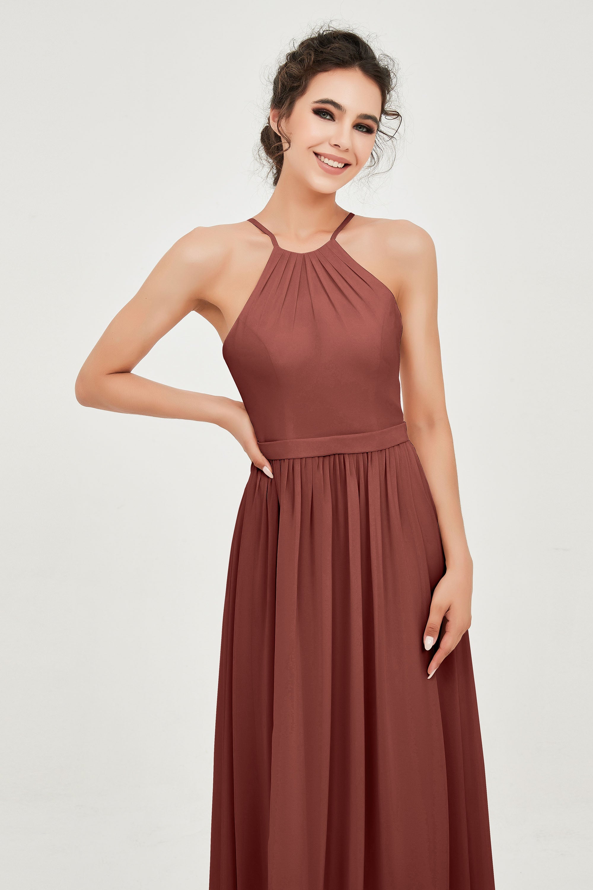 Halter Neck Elegant Bridesmaid Chiffon Dresses Sleeveless Formal Evening Dress Gowns