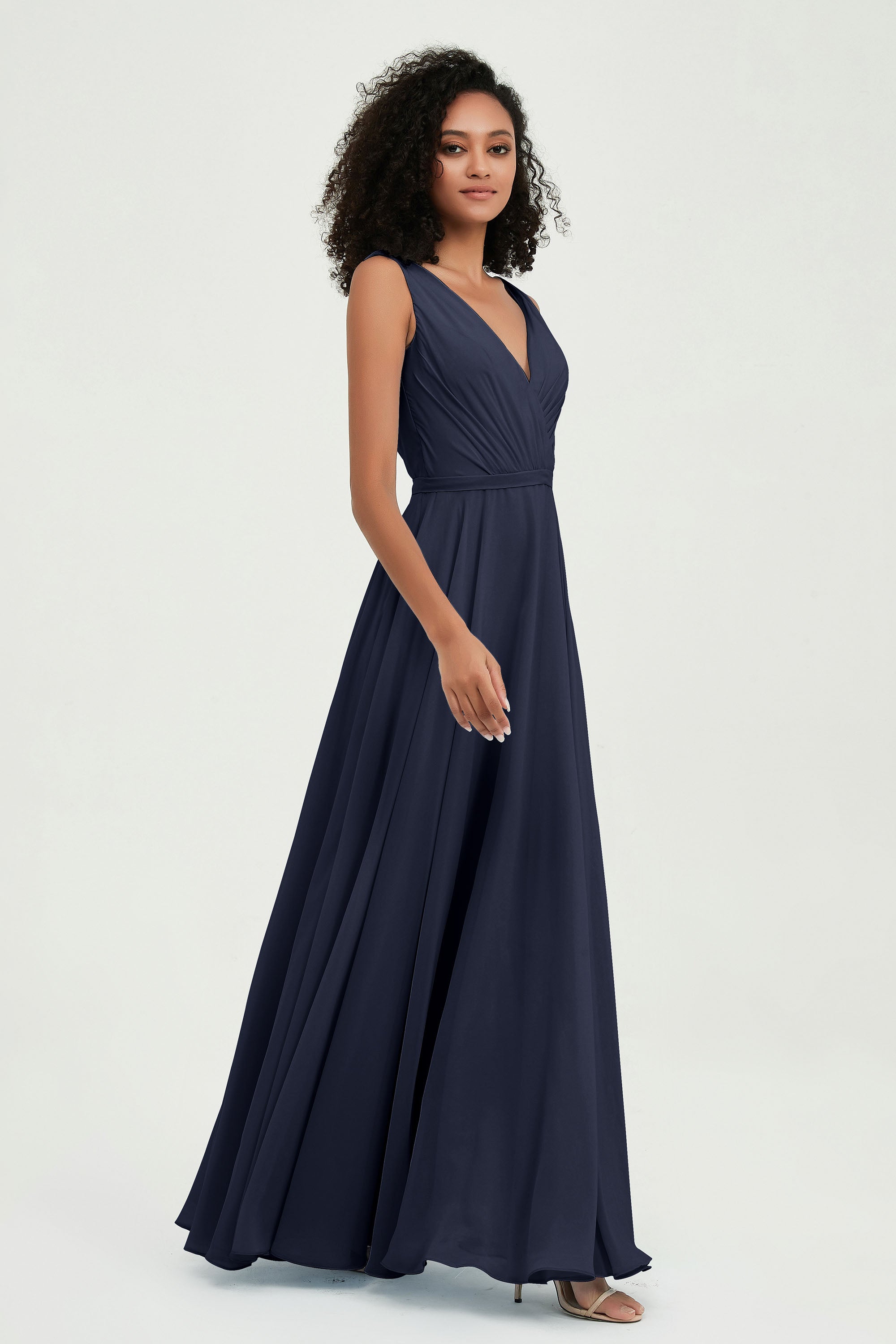 V Neck Chiffon A Line Bridesmaid Dress with Belt Formal Evening Dresses Prom Party Gons