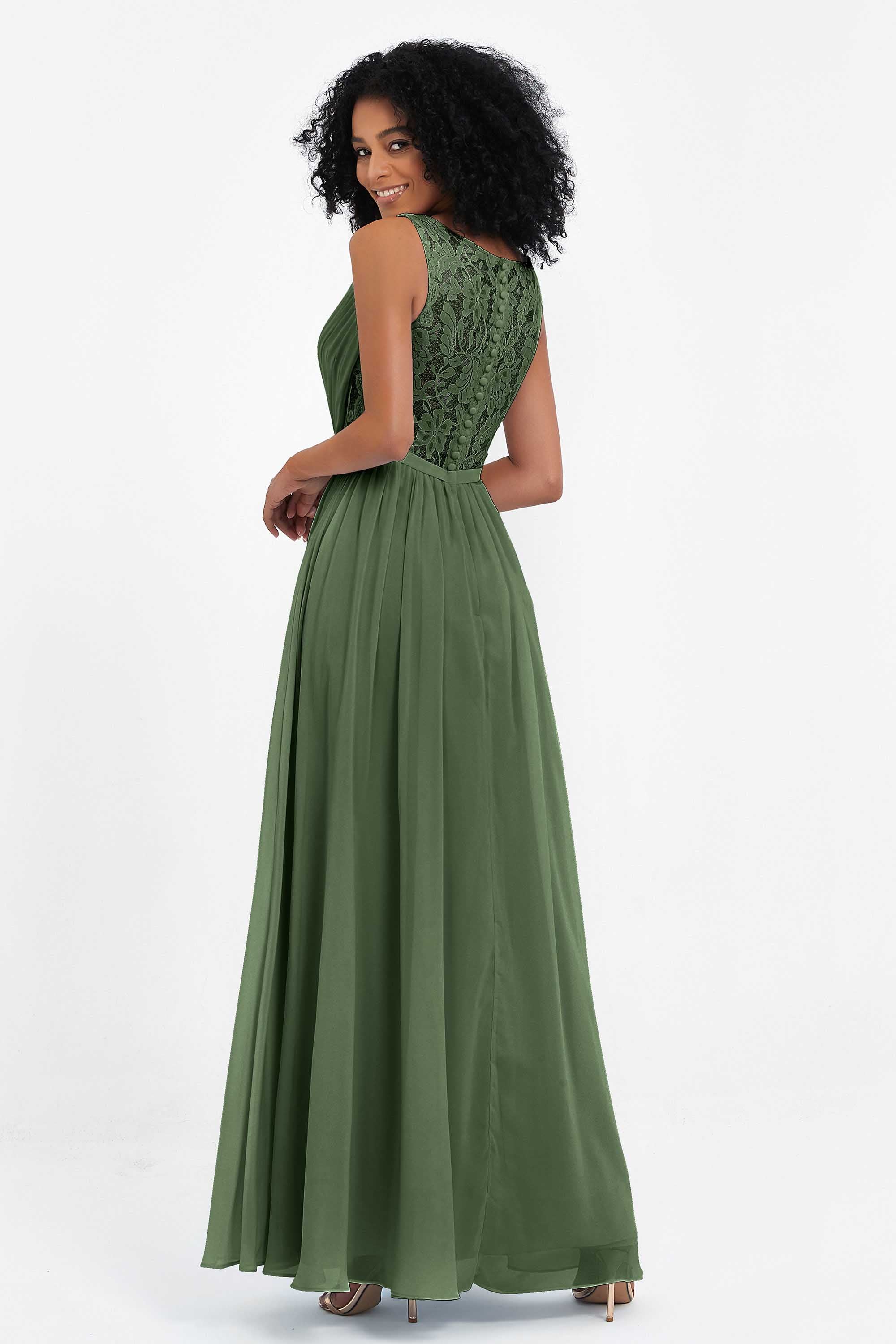 A Line Chiffon Bridesmaid Dress With Lace Ruched Sleeveless Formal Evening Prom Dresses