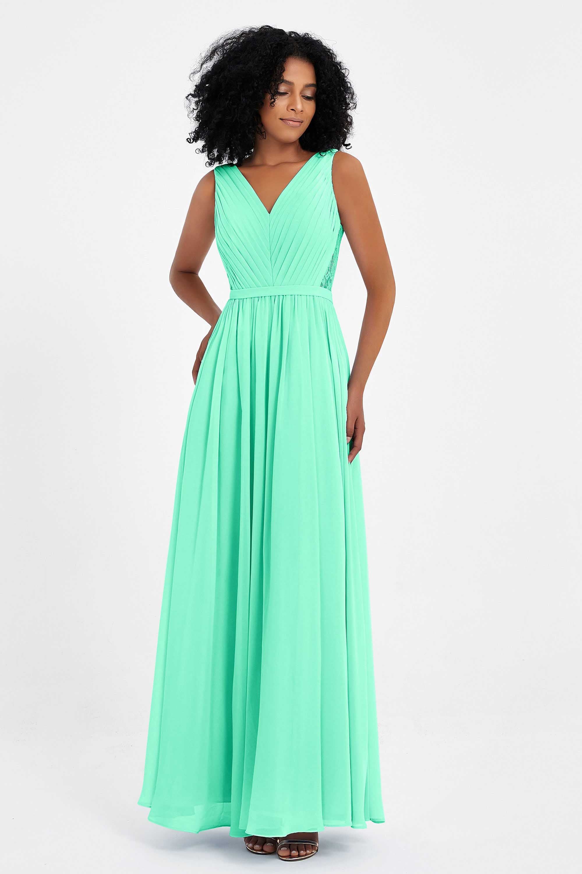 A Line Chiffon Bridesmaid Dress With Lace Ruched Sleeveless Formal Evening Prom Dresses