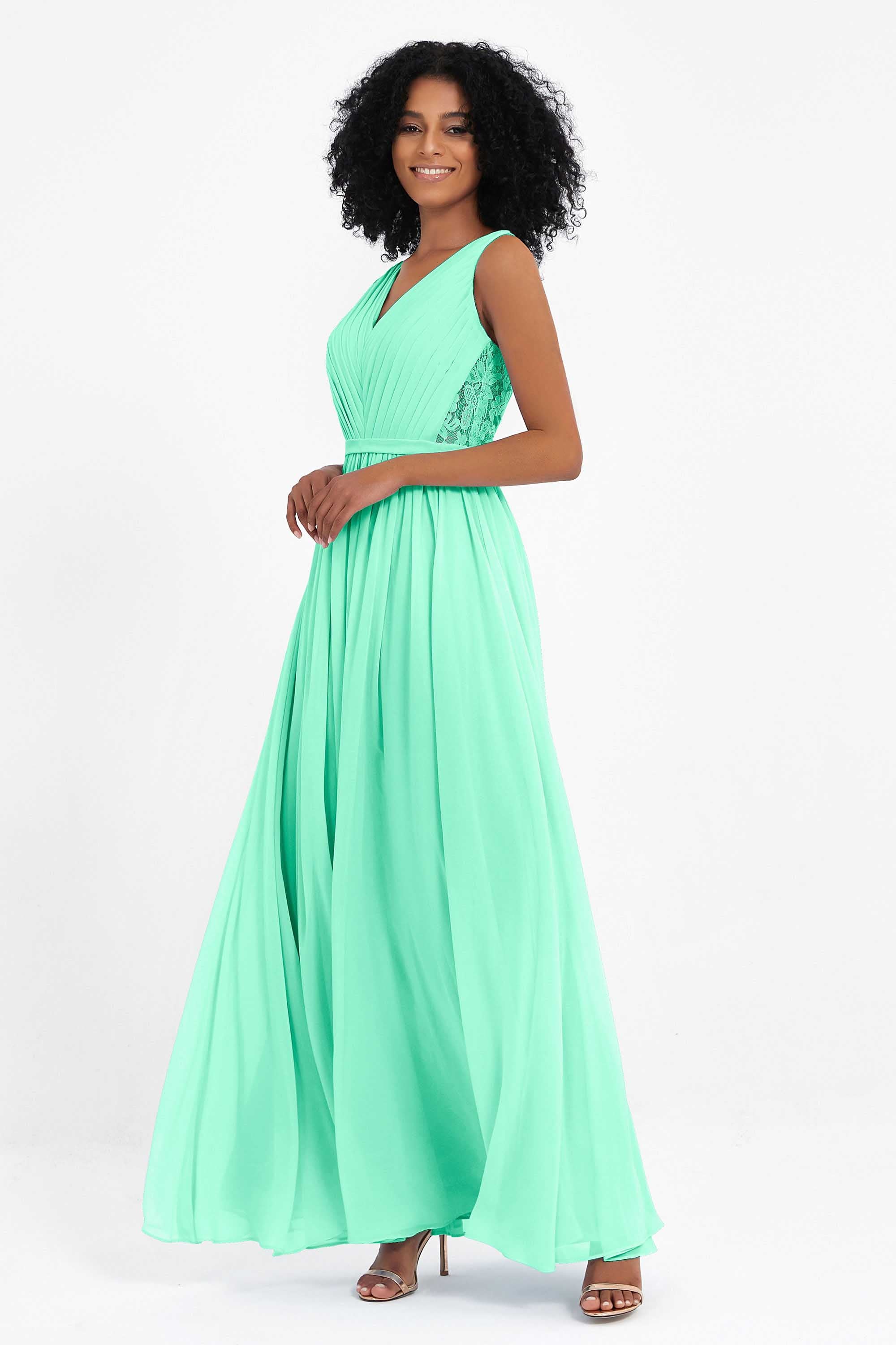 A Line Chiffon Bridesmaid Dress With Lace Ruched Sleeveless Formal Evening Prom Dresses