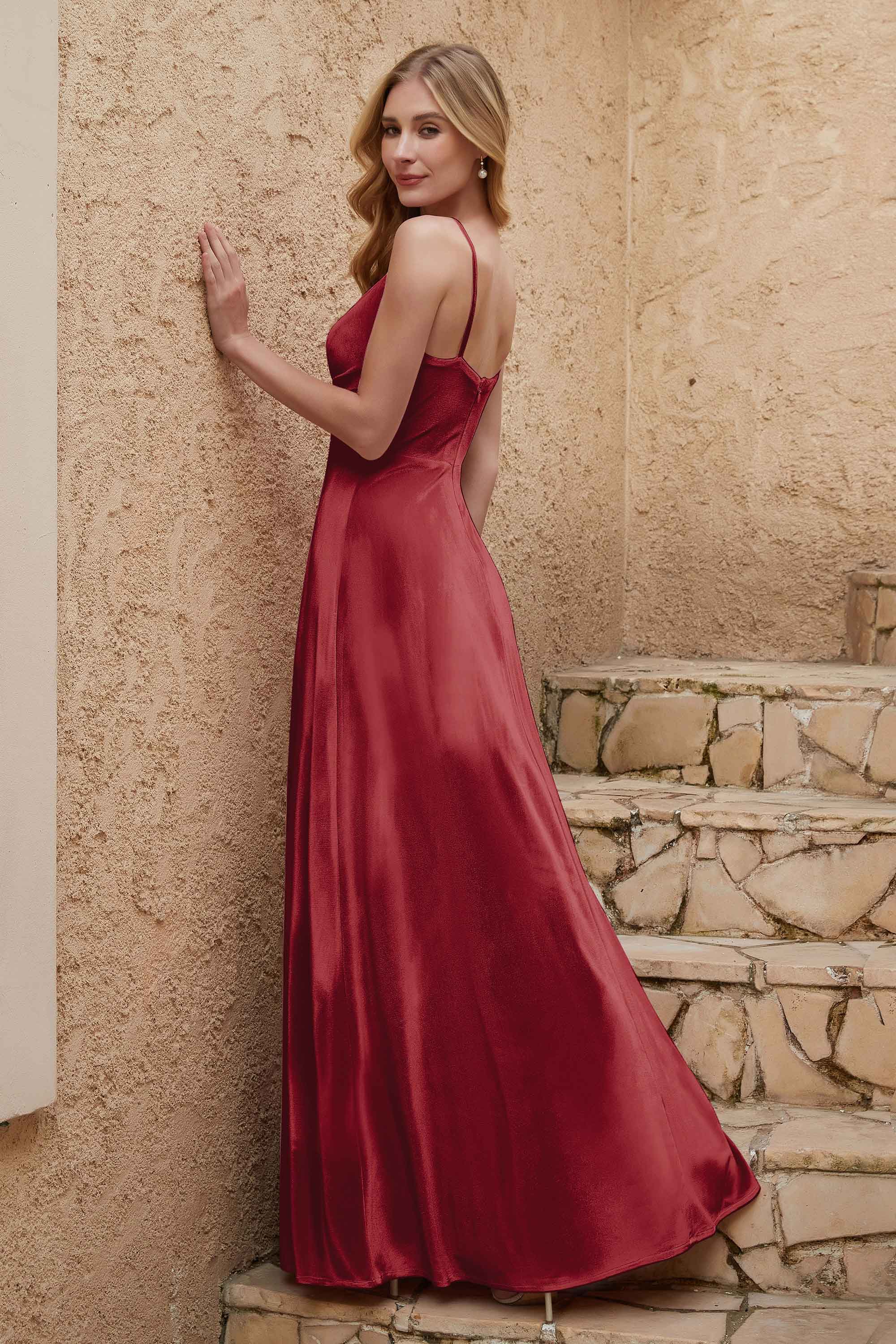 Velvet Sheath Formal Evening Dresses with Slit Spaghetti Straps Ruched Bridesmaid Party Dress