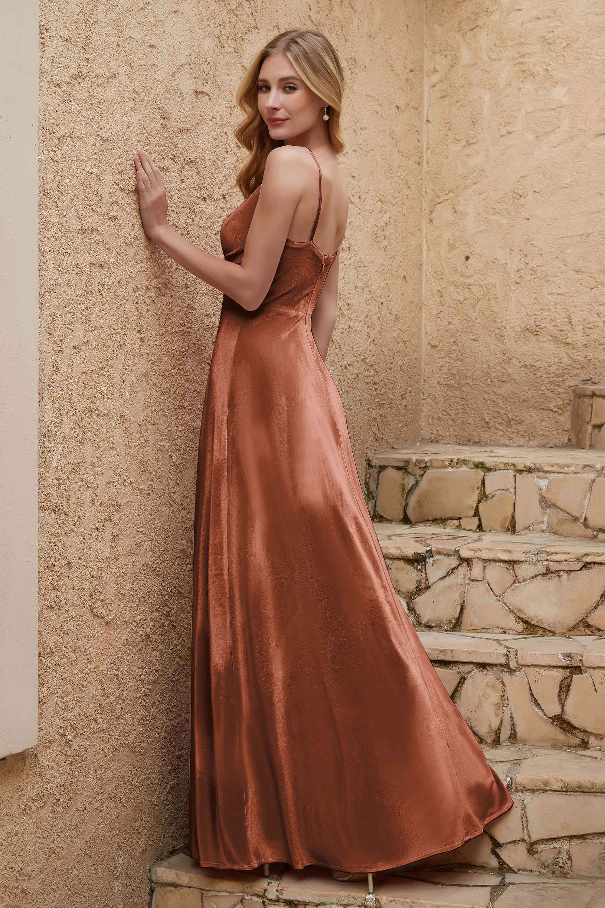 Velvet Sheath Formal Evening Dresses with Slit Spaghetti Straps Ruched Bridesmaid Party Dress