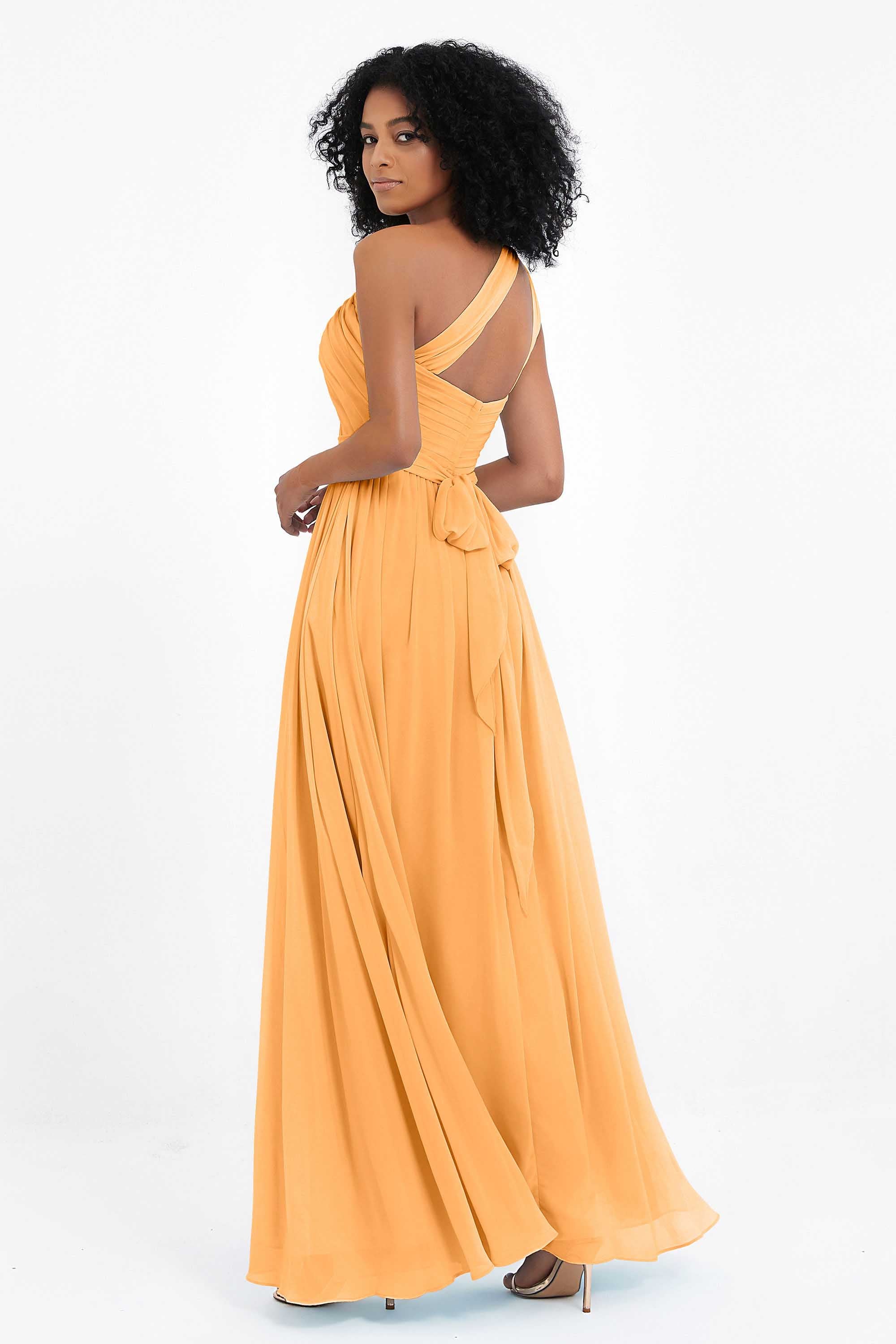 One Shoulder Chiffon Maxi Bridesmaid Dress Ruched Pleated Sleeveless Formal Evening Dresses