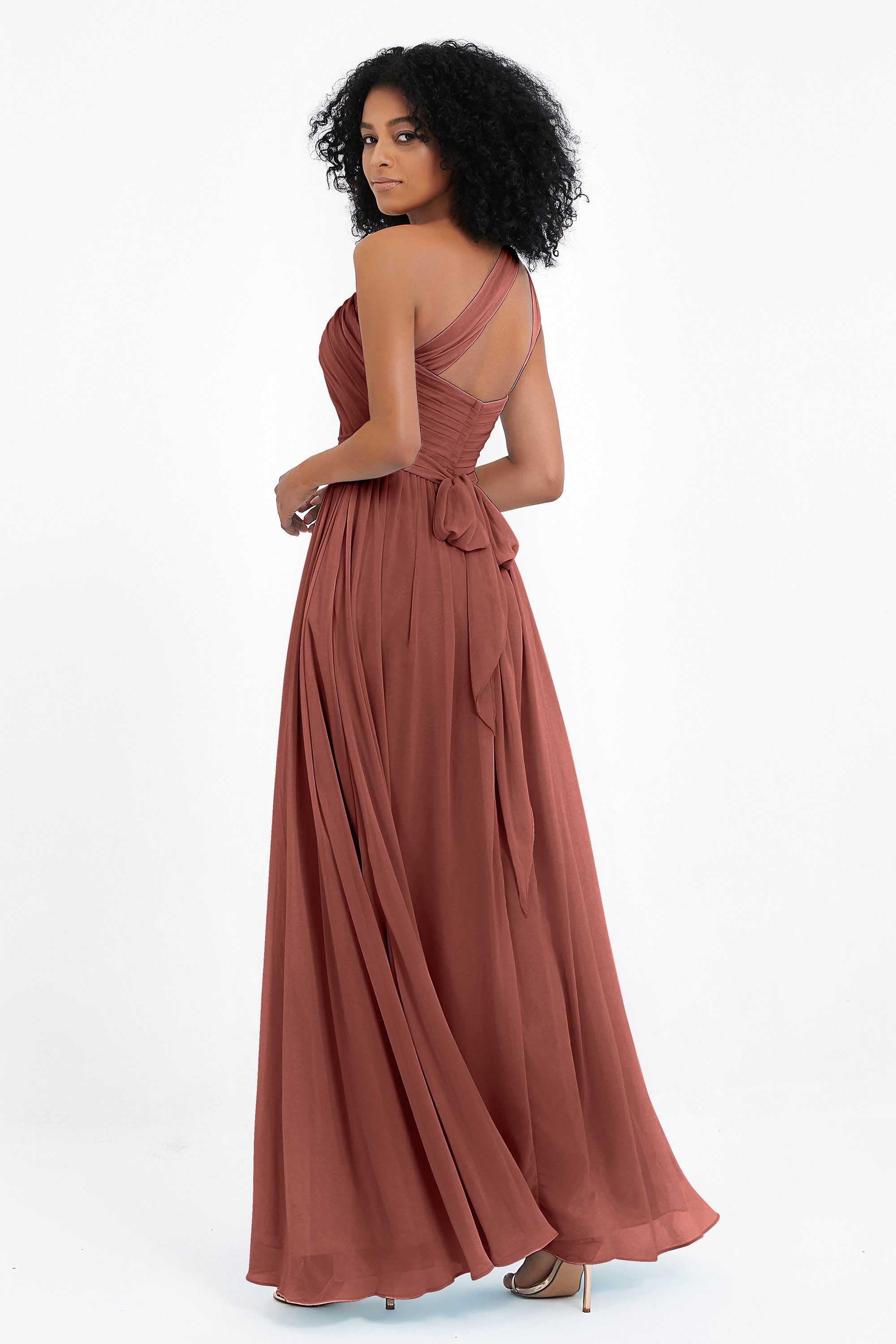 One Shoulder Chiffon Maxi Bridesmaid Dress Ruched Pleated Sleeveless Formal Evening Dresses