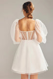 Langärmliges Tüll-Heimkehrkleid, kurzes Brautkleid, herzförmiger Ausschnitt, Spitzenapplikation, Ballkleider für Teenager, Cocktailkleid 
