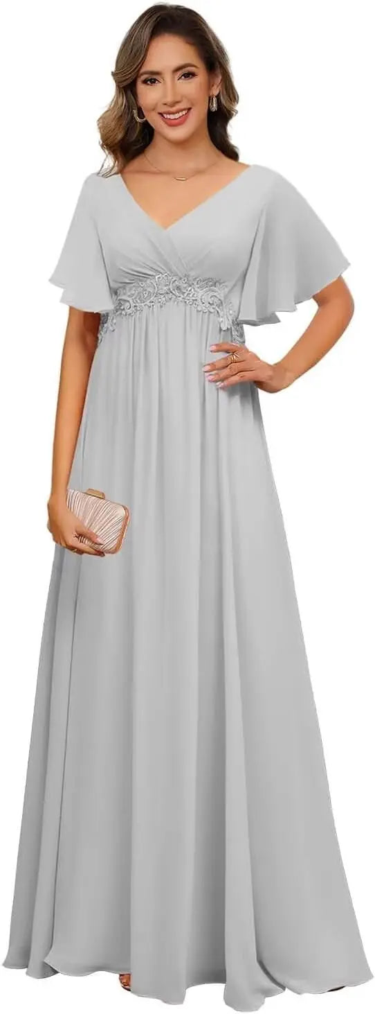 Plus Size Short Sleeves Mother of The Bride Dresses for Curvy Women V Neck Formal Dresses with Pockets Bridesmaid Dress Gowns
