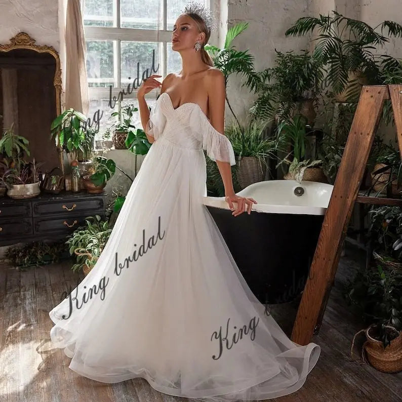 Kristallbesticktes Brautkleid A-Linie Tüll Schulterfrei Brautkleider Perlenbesetztes Brautkleid Individuelles Brautkleid 