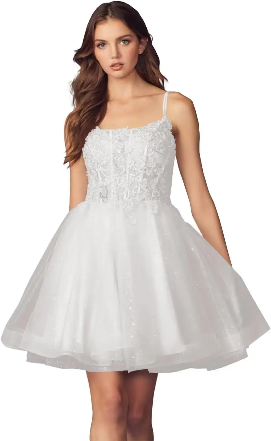 Kurzes Homecoming-Kleid mit Spitzenapplikationen aus Tüll für Teenager mit Spaghettiträgern, Cocktail-, Abschlussball- und Partykleider 