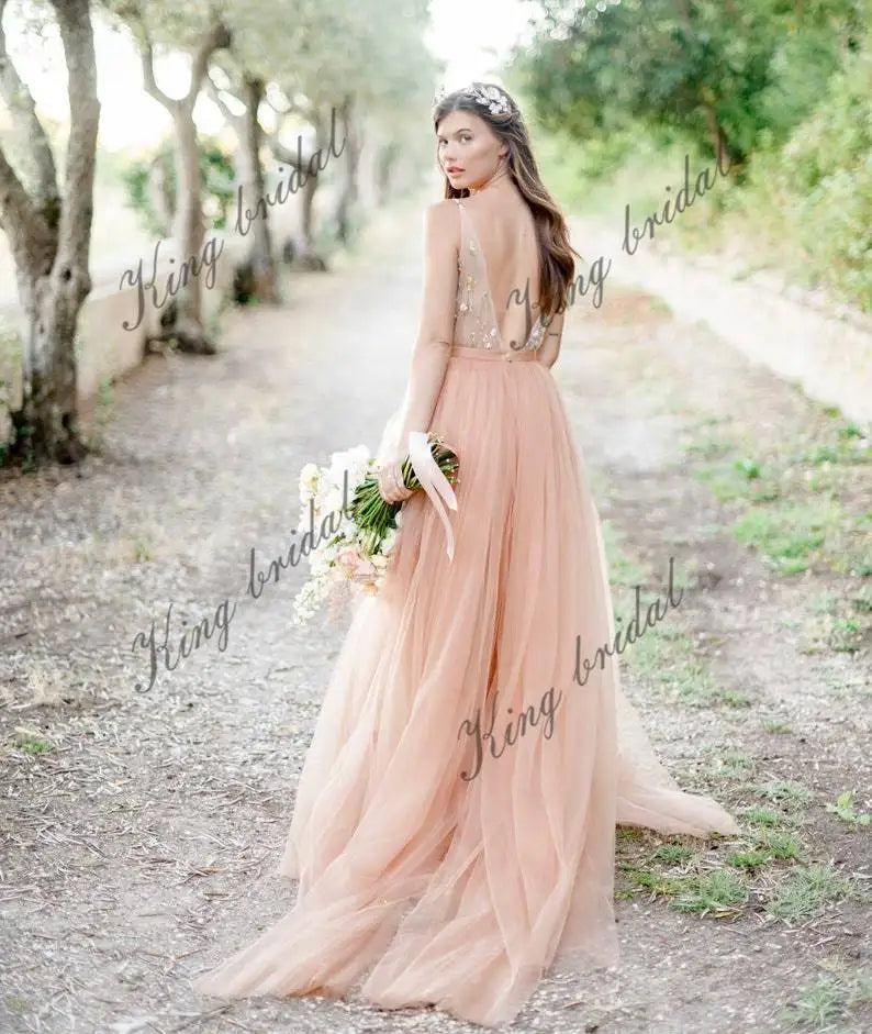 Open back wedding dress Hand embroidered V-neck wedding dresses bohemian bridal gowns bride evening prom gown