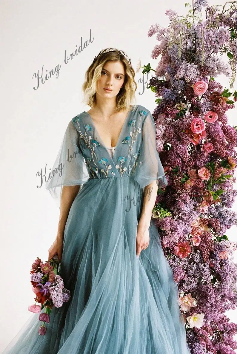 Angel sleeve bridal dress wedding gown Airy embroidered bridal dress V-neck applique ball gown prom dresses  party dress