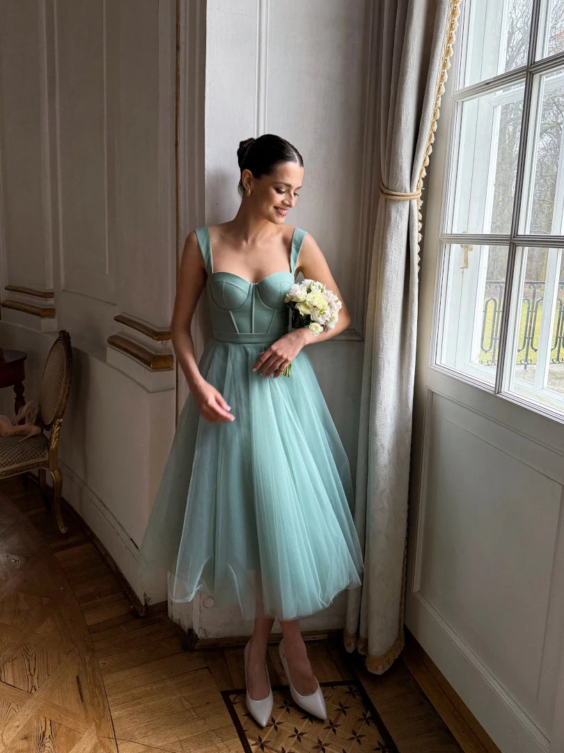 Tulle Tea-Length Prom Dresses High Quality Sweetheart Spaghetti Straps Party & Vacation Wear Elegant Plain A-line Evening Gowns