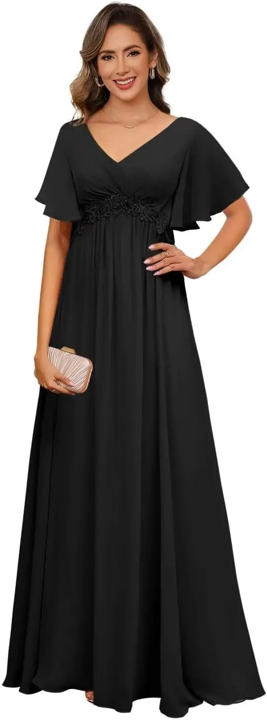 Plus Size Short Sleeves Mother of The Bride Dresses for Curvy Women V Neck Formal Dresses with Pockets Bridesmaid Dress Gowns