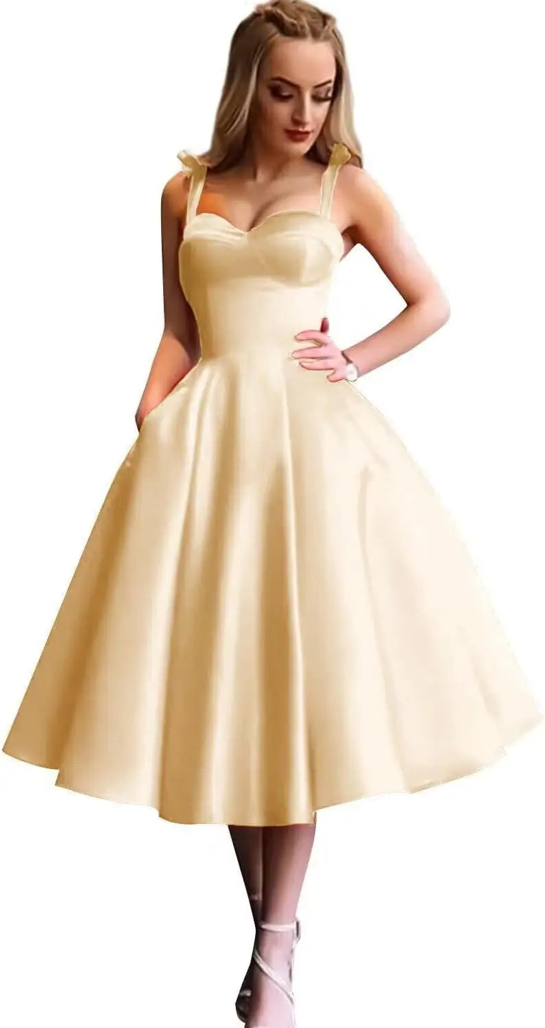 Damen Spaghettiträger Kurzes Satin Ballkleid Homecoming Kleid Sweetheart A-Linie Ballkleid Cocktailkleid mit Tasche 