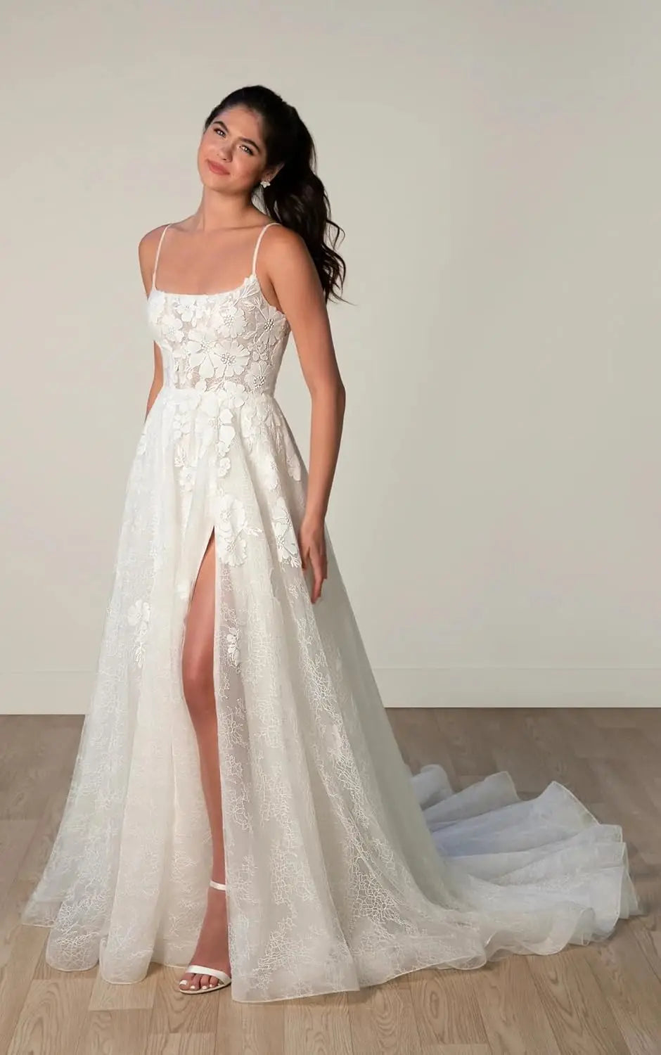 Brautkleider für die Braut Langes Spitzenapplikations-Tüll-Brautkleid Boho-Strandhochzeitskleid weißes Kleid Maßgeschneiderte Brautkleider 