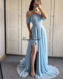 Elegantes schulterfreies Chiffon-Ballkleid für Brautjungfern mit Schlitz, lang, A-Linie, plissierte Rüschen, formelles Abendkleid für Damen 