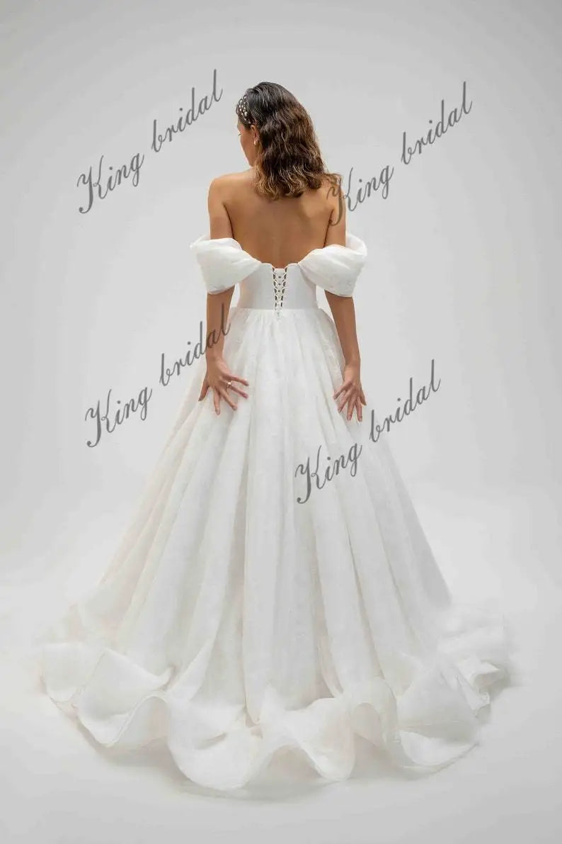 Benutzerdefinierte Blume Organza Brautkleid TÜLL HOCHZEITSKLEID Boho Träger Brautkleider Sweetheart Brautkleider A Linie Brautkleid 
