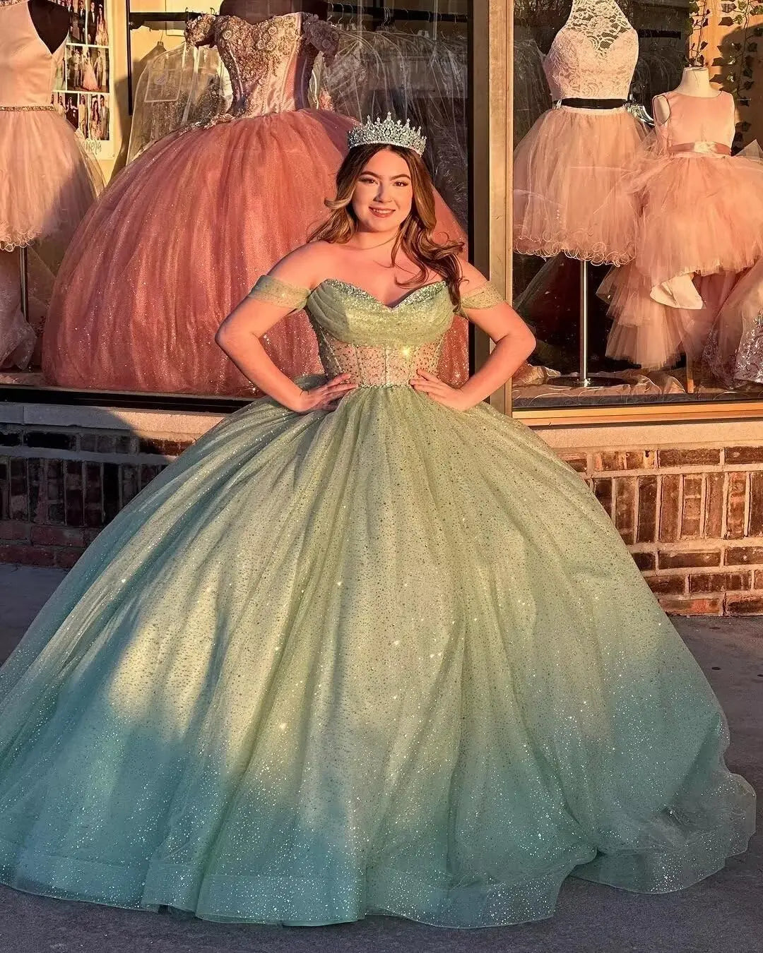 Tulle Quinceanera Dresses with Bow Puffy Off Shoulder Sweet 16 Dresses Sparkly Crystal Quince Dress with Train