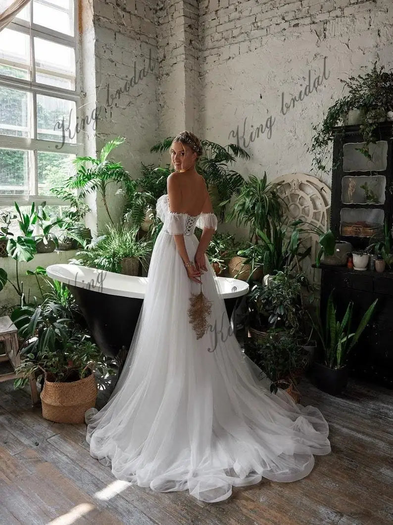 A-line Tulle Off Shoulders Wedding Dress Lace Wedding Gown Luxury Beaded Bridal Gown Ruffle Straps Corset Dress Heart