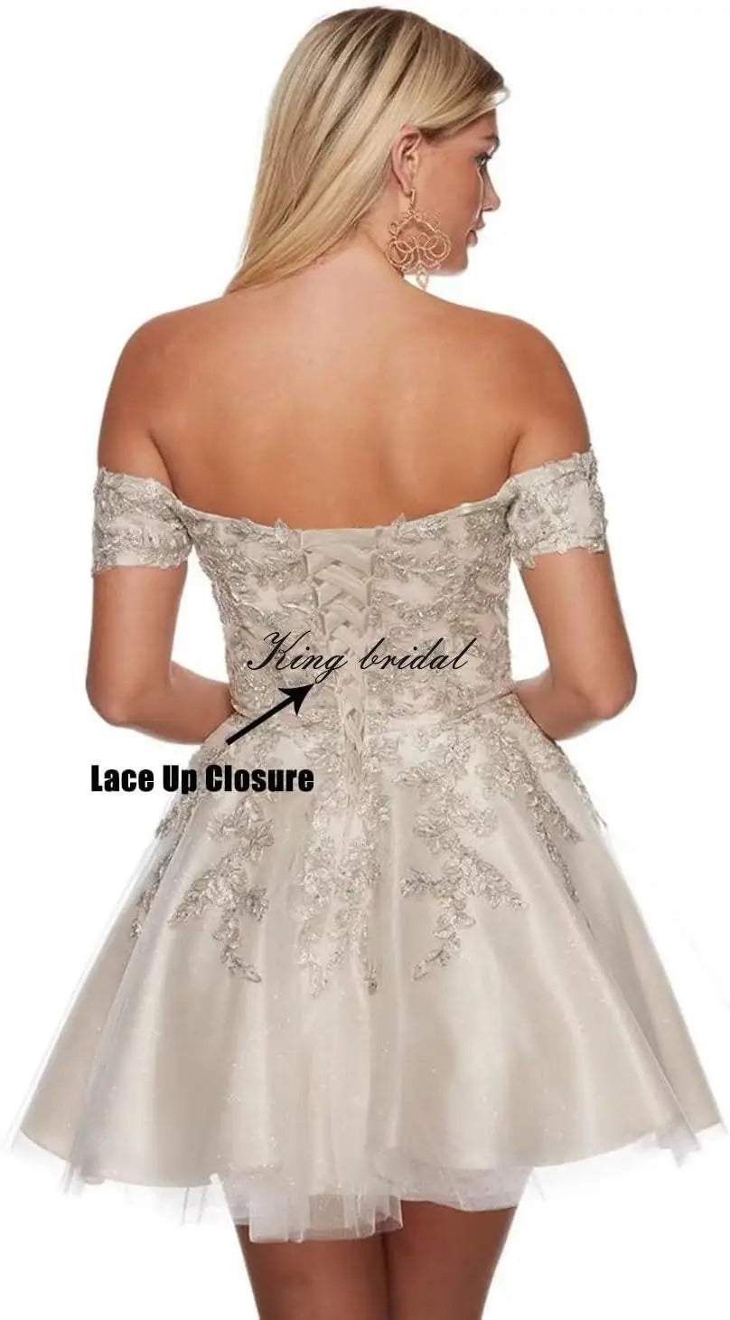 Hübsches kurzes Heimkehrkleid mit Spitzenapplikation für Teenager, glitzernder Tüll, schulterfrei, formelles Abschlussball-Cocktailkleid, Clubkleid 