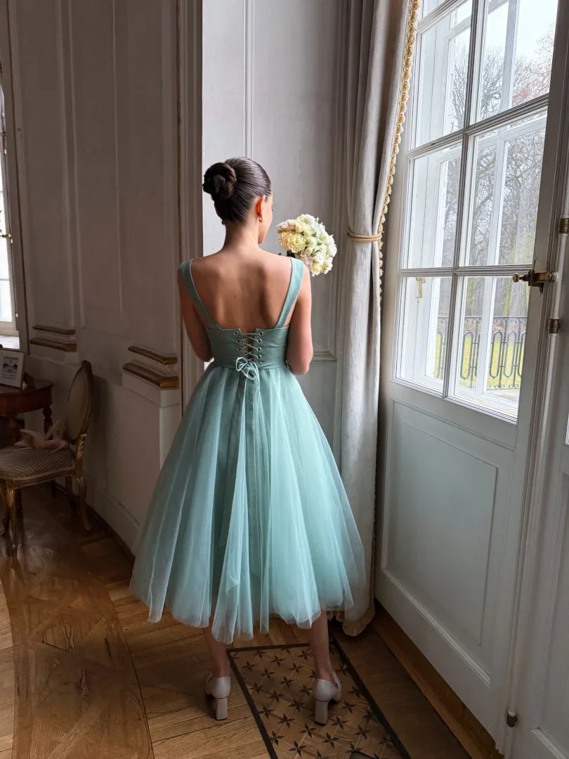 Tulle Tea-Length Prom Dresses High Quality Sweetheart Spaghetti Straps Party & Vacation Wear Elegant Plain A-line Evening Gowns