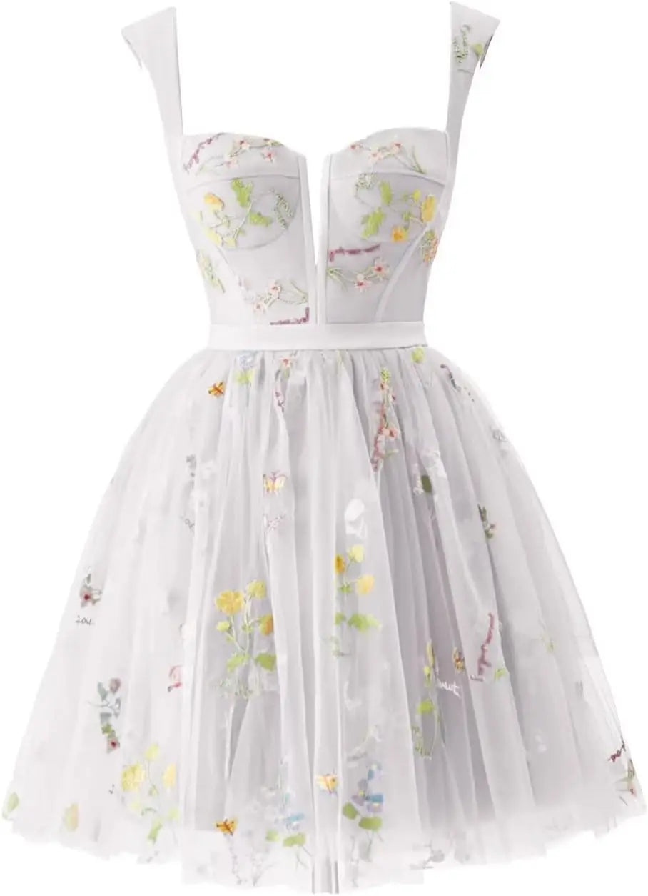 Flower Embroidery Short Tulle Homecoming Dresses for Teens Corset Mini Prom Dress Fairy Formal Party Gown Junior Bridesmaid Gown