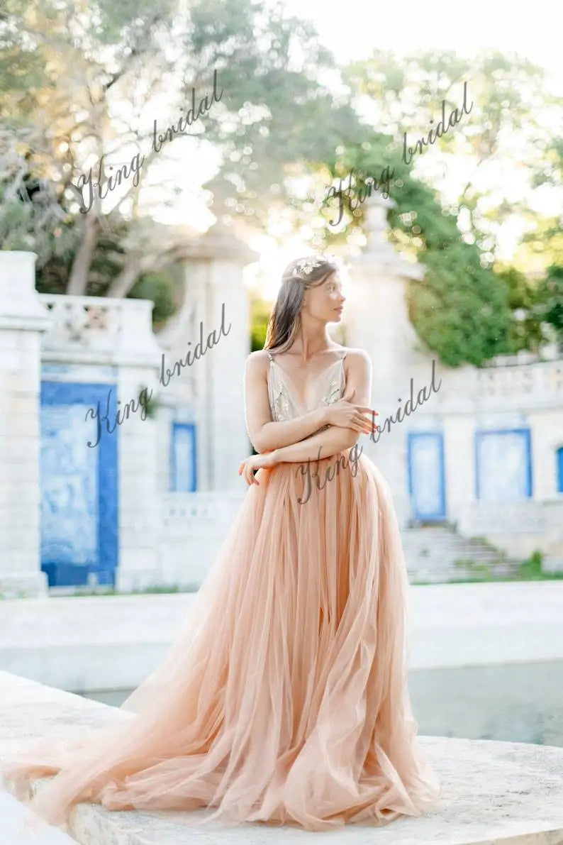 Open back wedding dress Hand embroidered V-neck wedding dresses bohemian bridal gowns bride evening prom gown