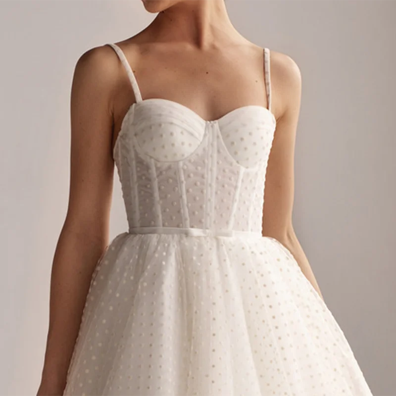Elegant White Suspender Wedding Dress Tulle Wavy A-shaped Skirt Bride's Romantic Dress with Halter Strap Vestidos De Novia