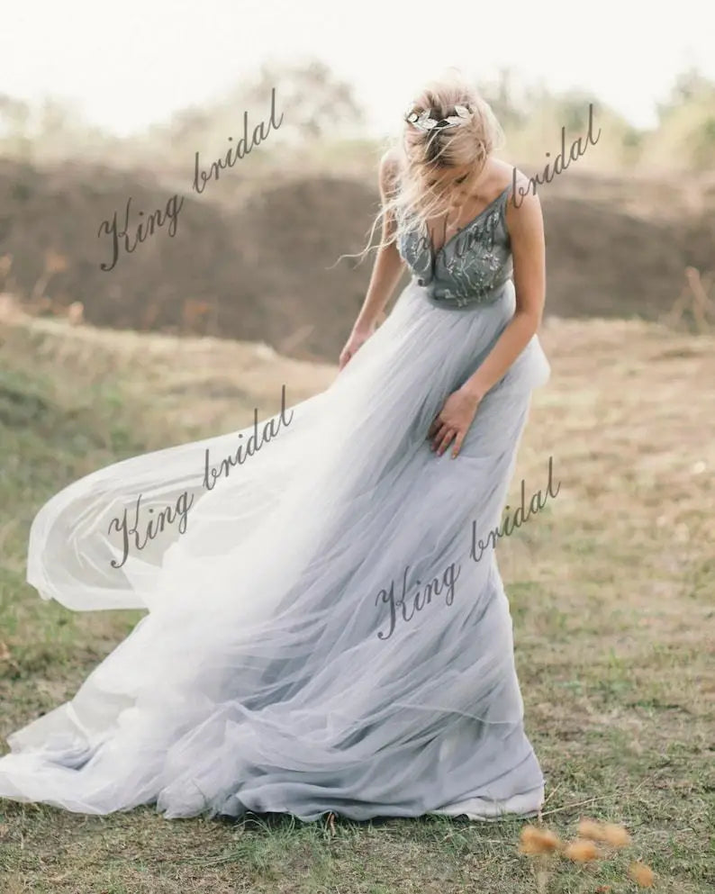 Blaues und graues Tüll-Hochzeitskleid Spaghettiträger Brautkleider Fee Hochzeitskleid Prinzessin Boho Brautkleid 