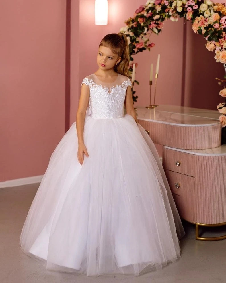 Lace flower girl dress for weddings Holy communion dress Tulle Long girl dresses with bow Junior bridesmaid Baby princess dress