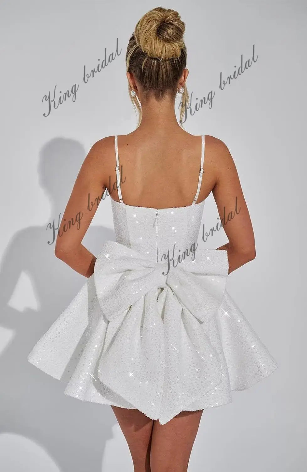 Maßgefertigte Damen-Heimkehrkleider mit quadratischem Ausschnitt und Pailletten für Teenager, A-Linie, kurzes Abschlussballkleid, Hochzeitsfeierkleid, Clubwear, Cocktailkleid 