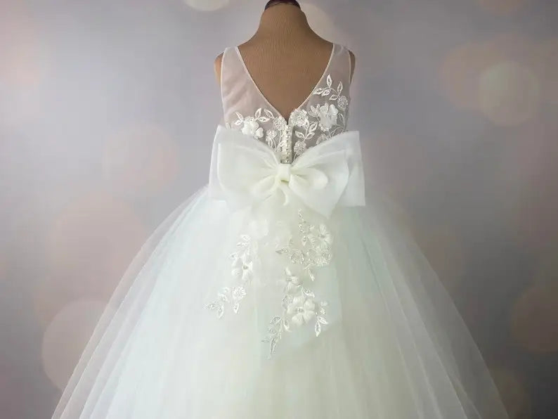 Blumenmädchenkleid elfenbein, Bodenlänge, Volle Länge, Erstkommunionkleid, Babykleid, Spitzenkleid, Hochzeitsprinzessinnenkleid 